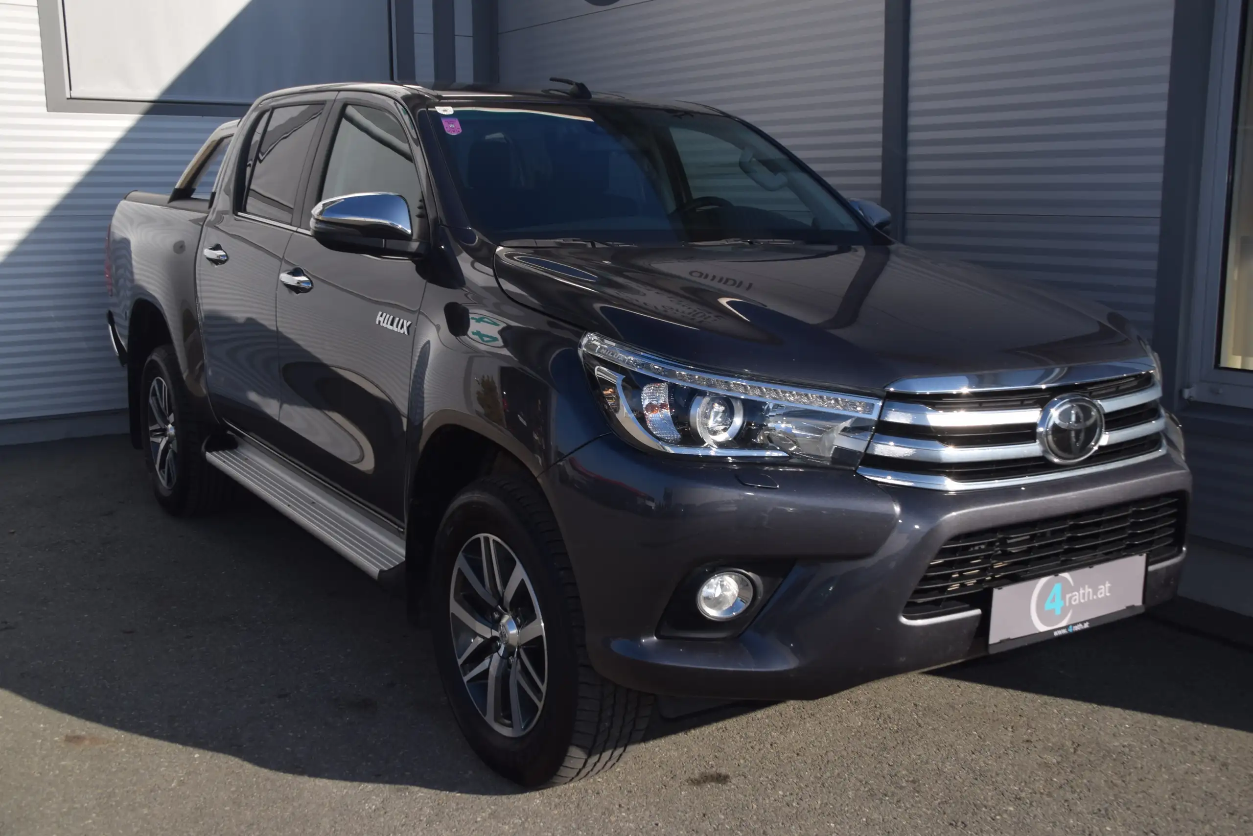 Toyota - Hilux