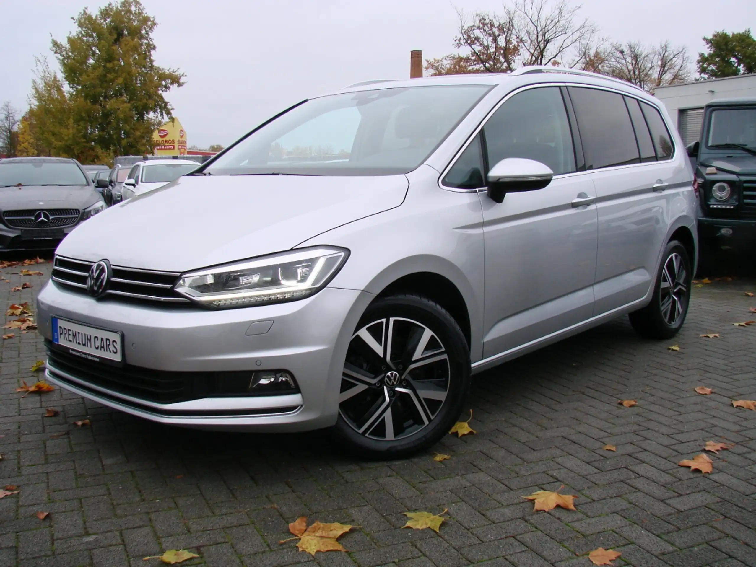 Volkswagen - Touran