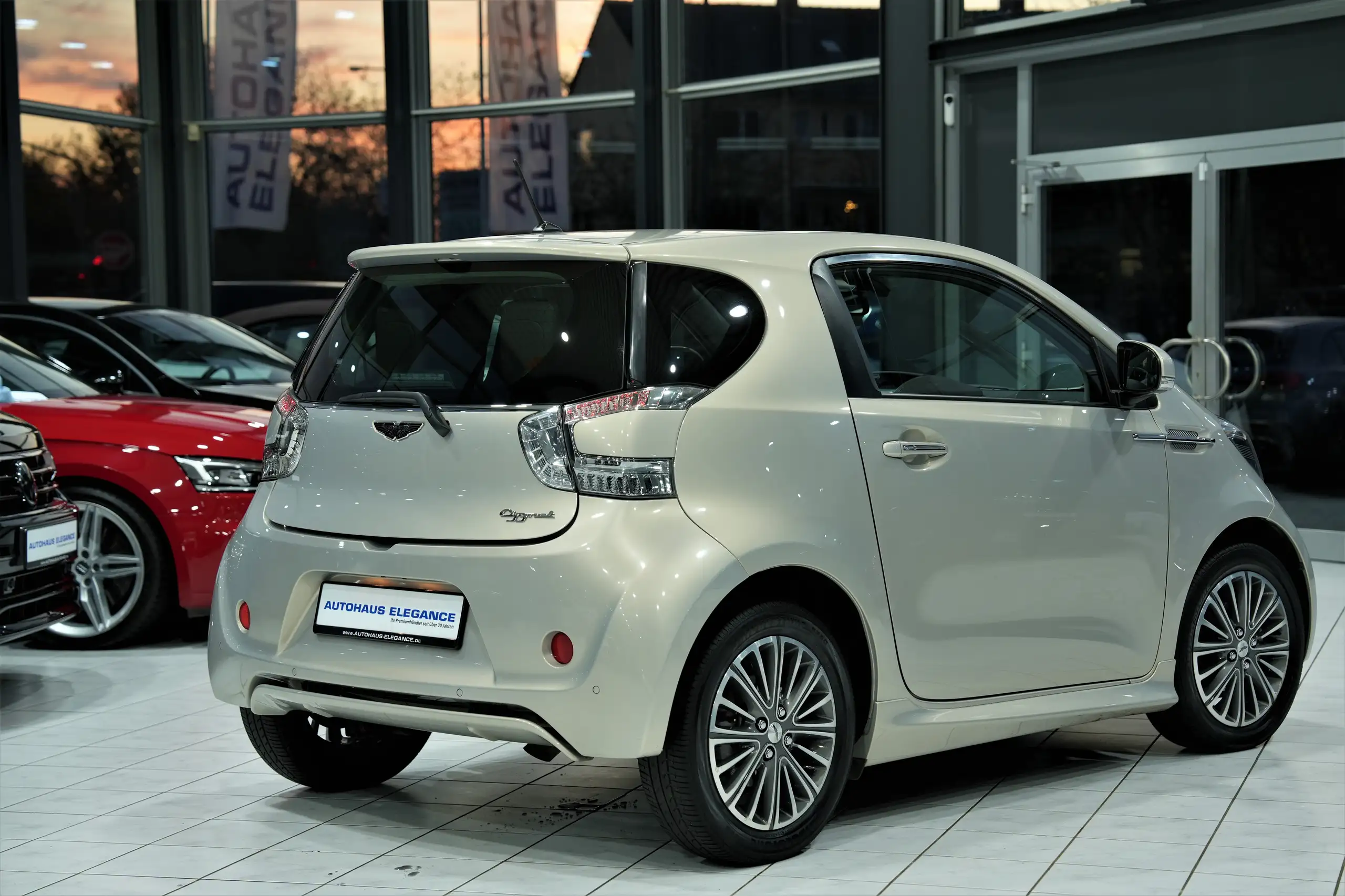 Aston Martin - Cygnet