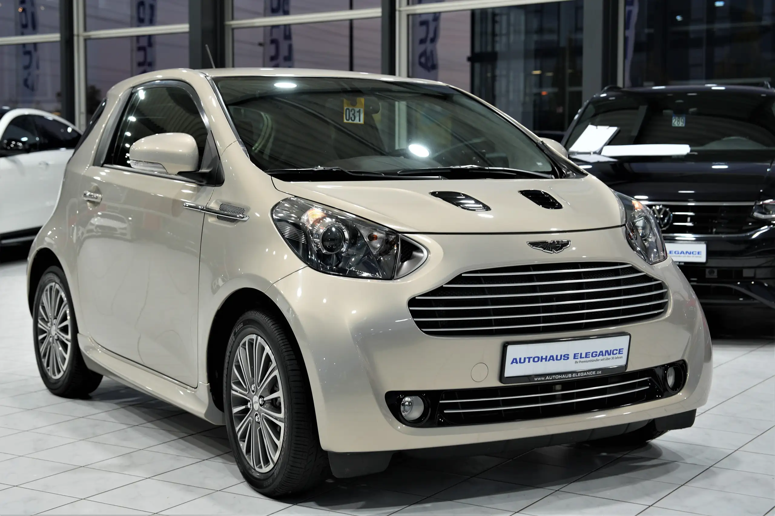 Aston Martin - Cygnet