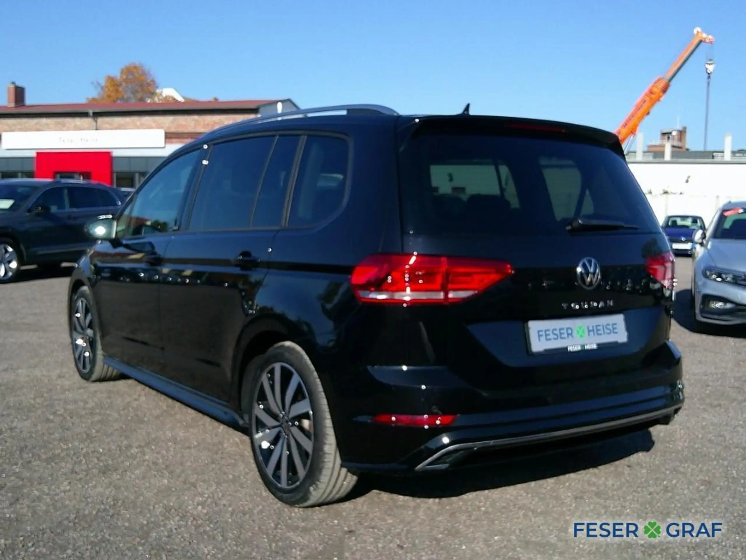 Volkswagen - Touran