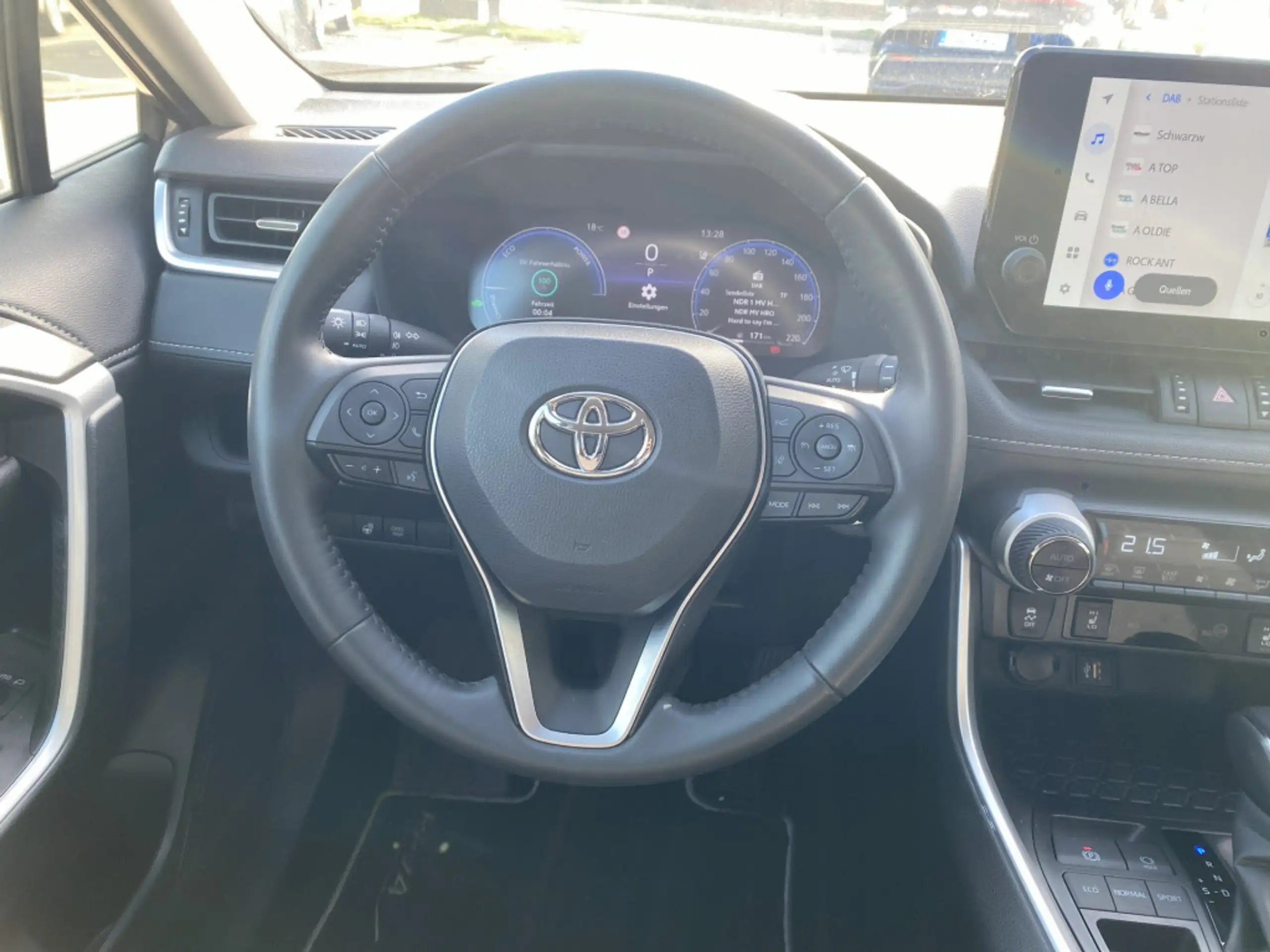 Toyota - RAV 4