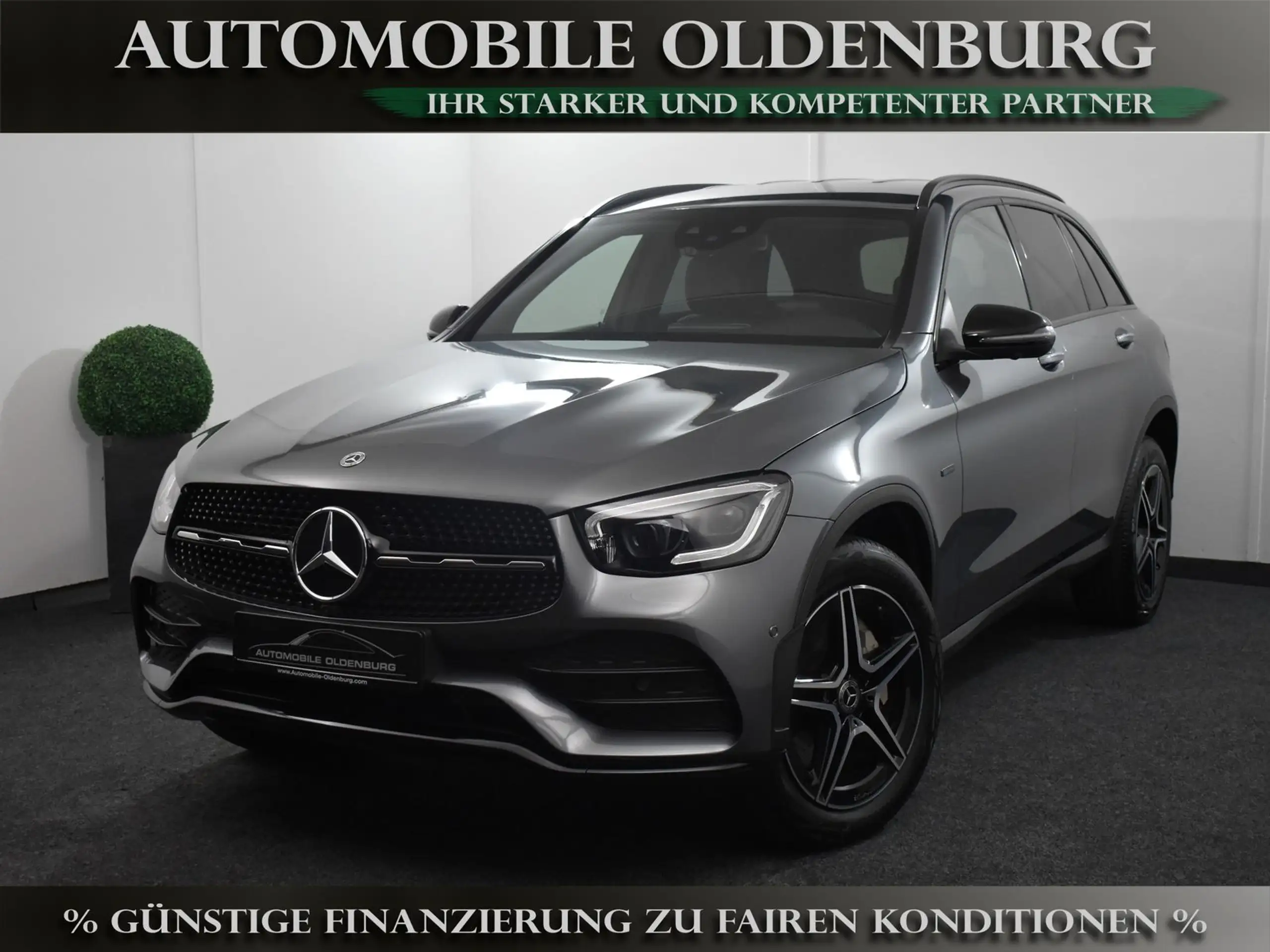 Mercedes-Benz - GLC 300