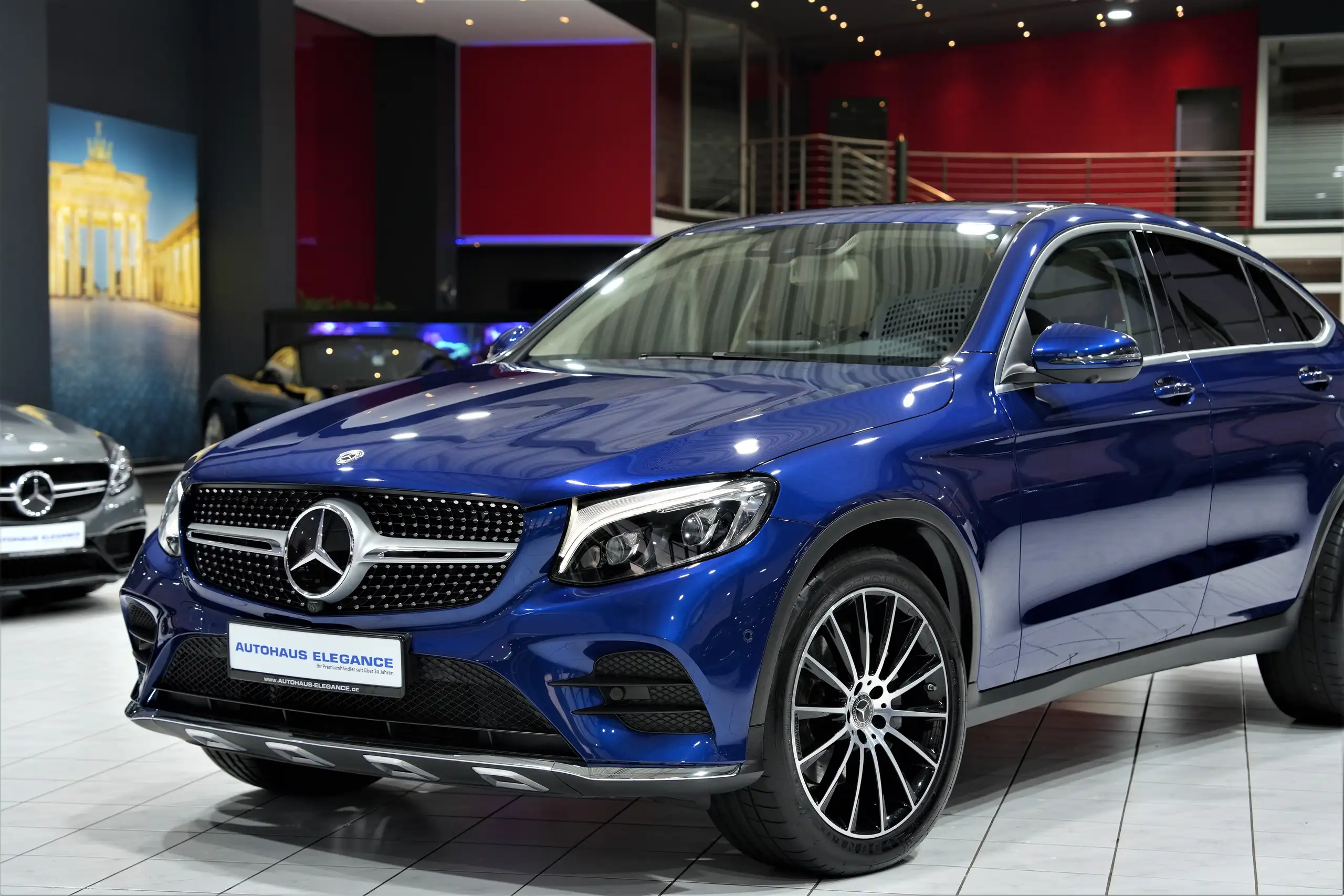 Mercedes-Benz - GLC 250