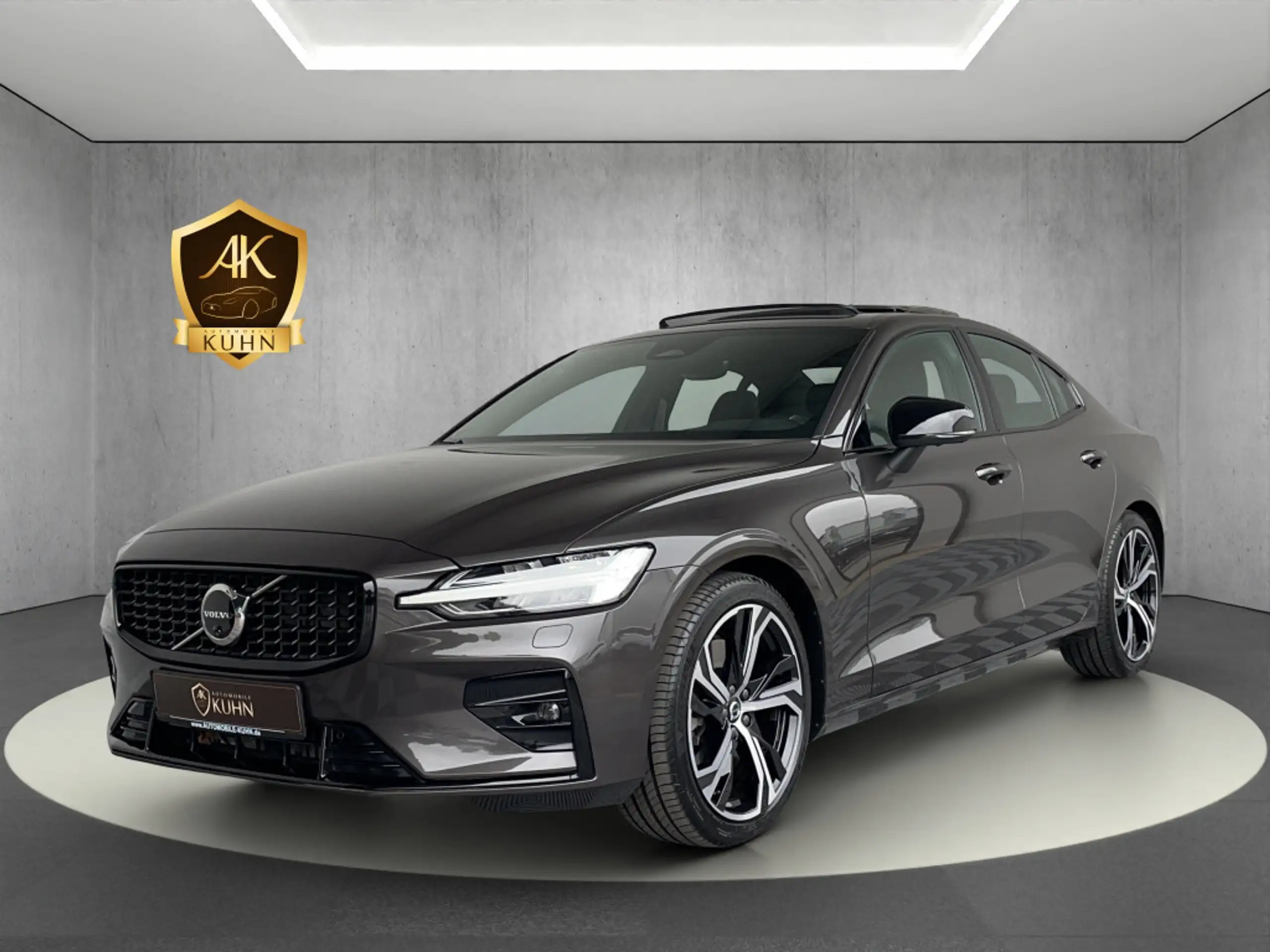 Volvo S60 2023