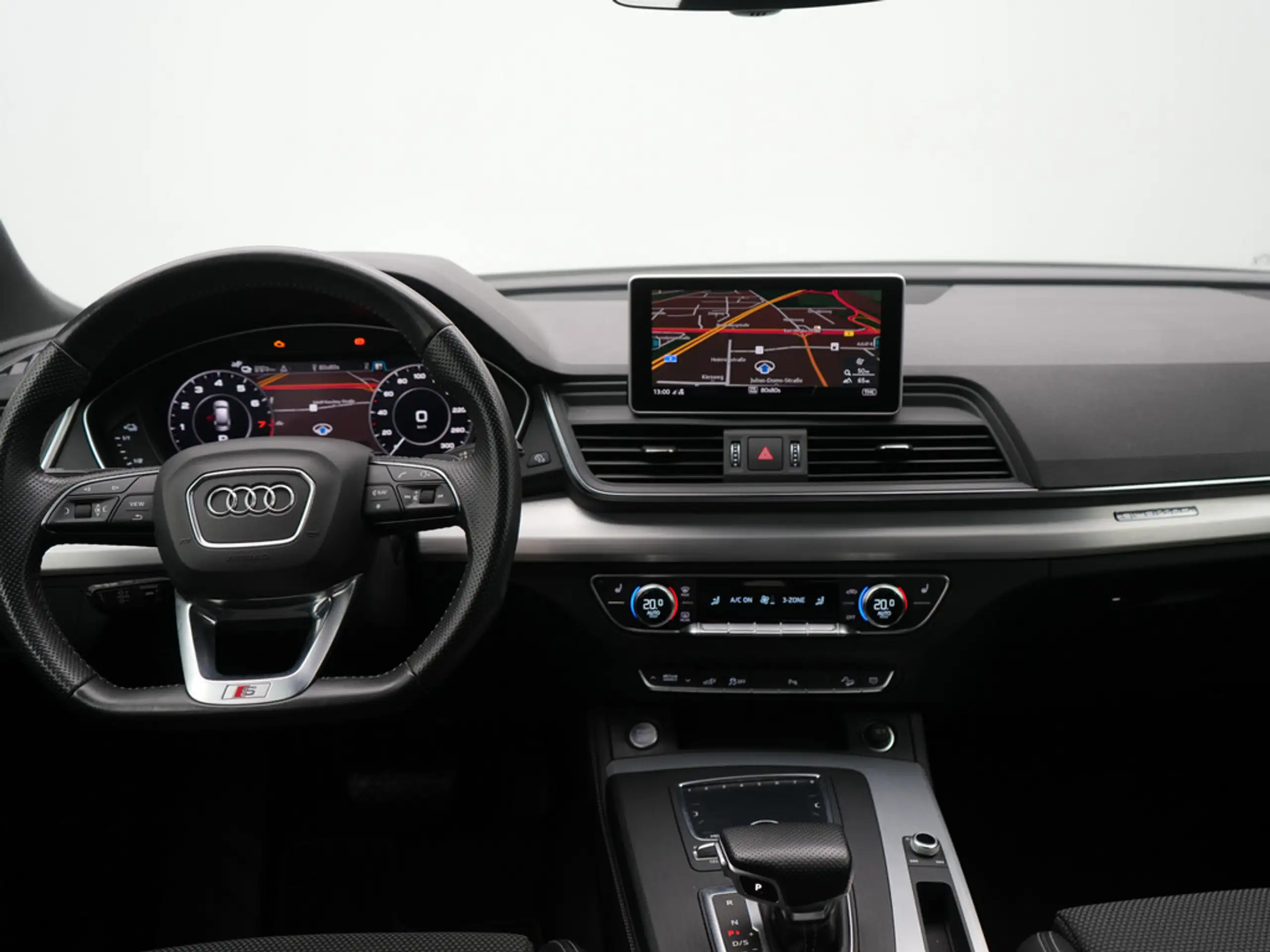 Audi - Q5