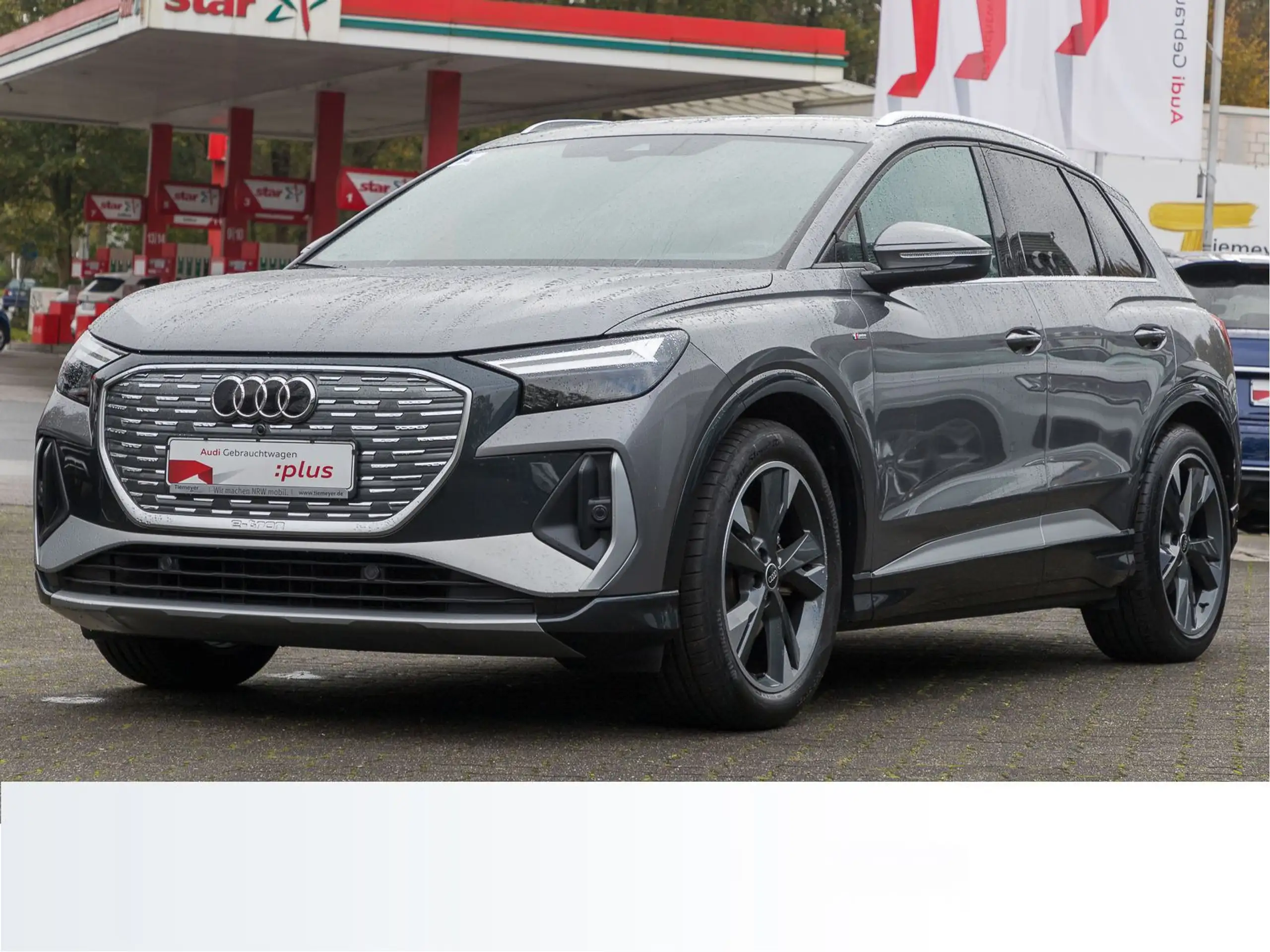 Audi - Q4 e-tron