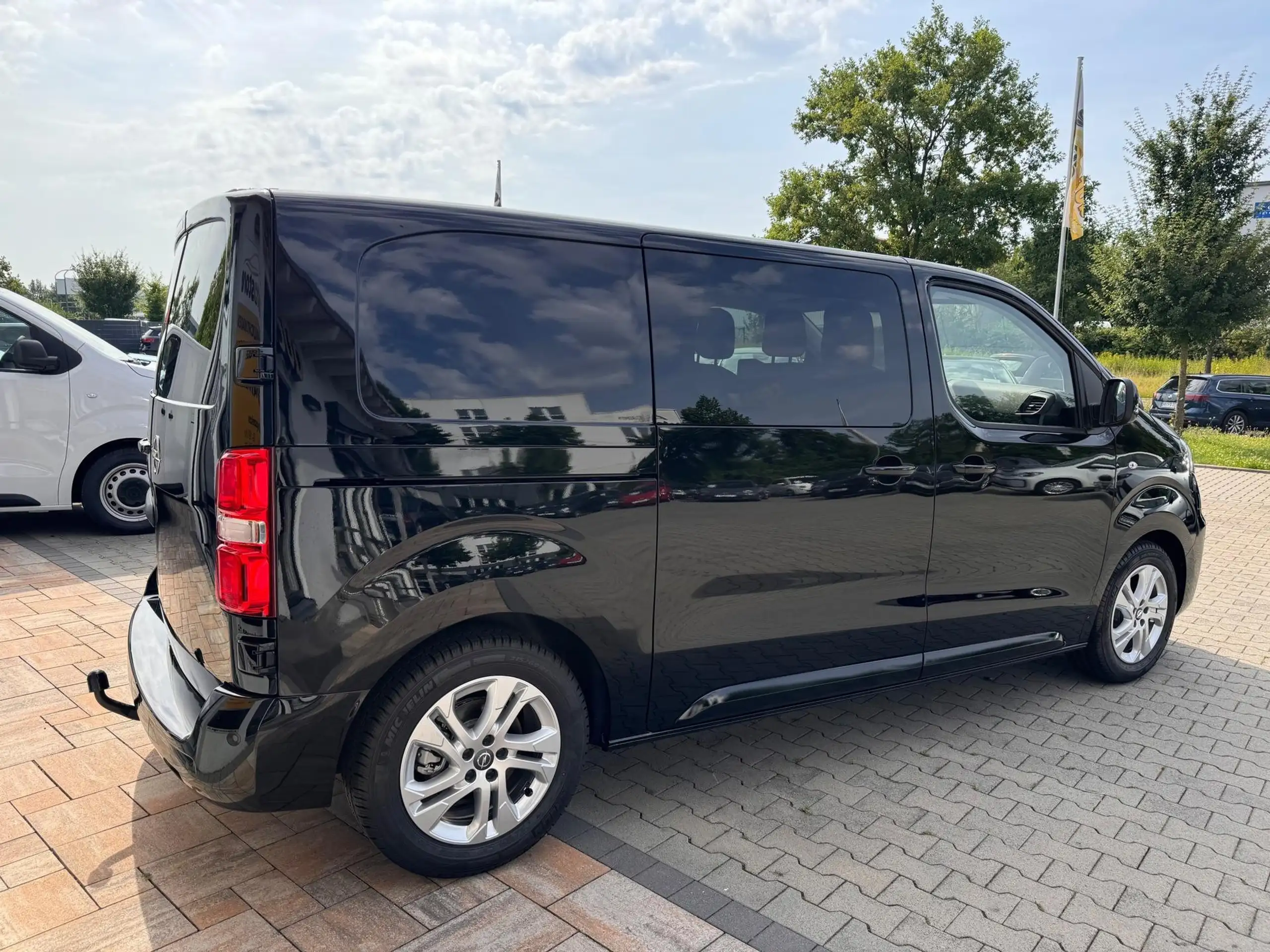 Opel - Vivaro