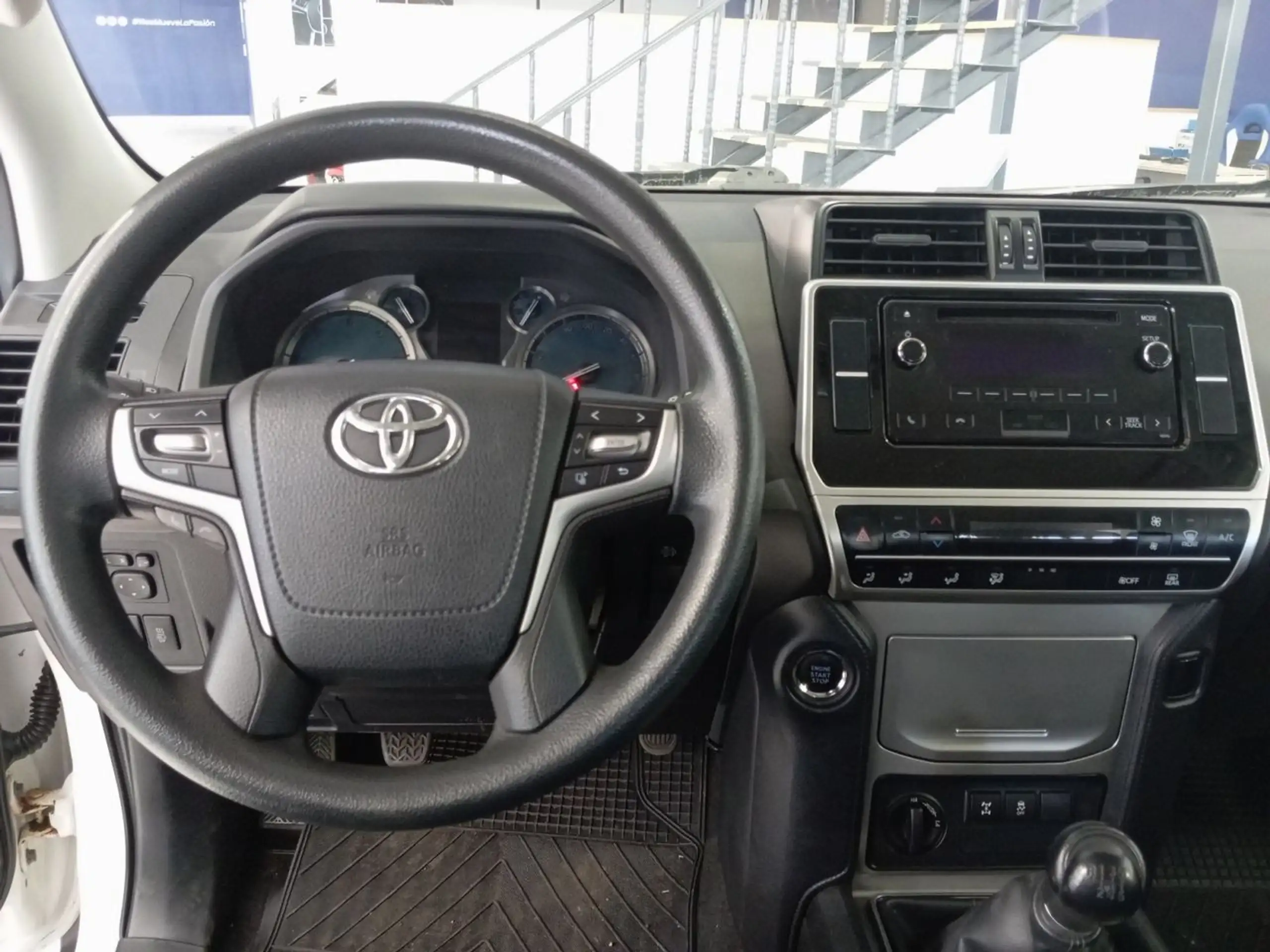 Toyota - Land Cruiser