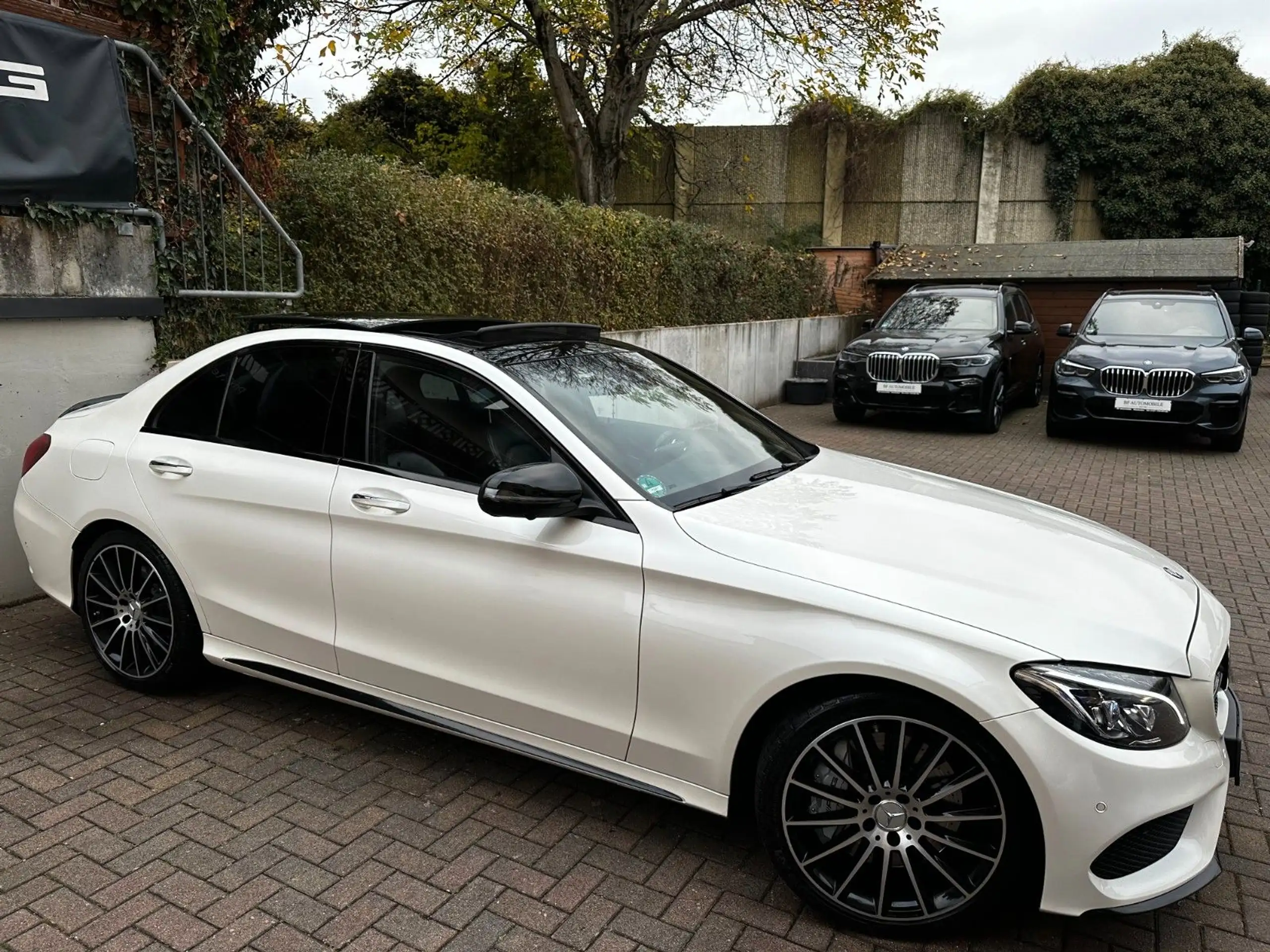 Mercedes-Benz - C 43 AMG