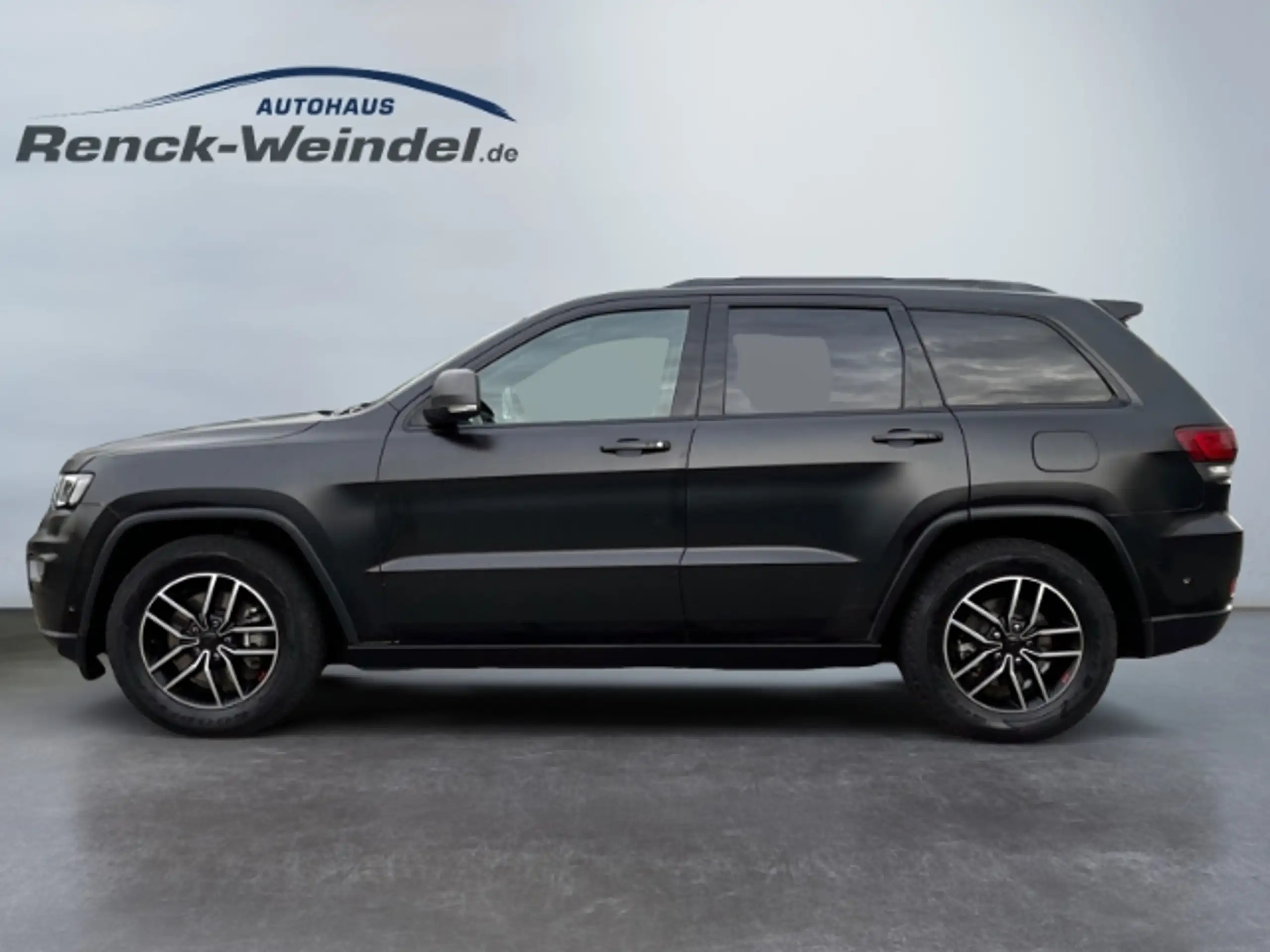 Jeep - Grand Cherokee