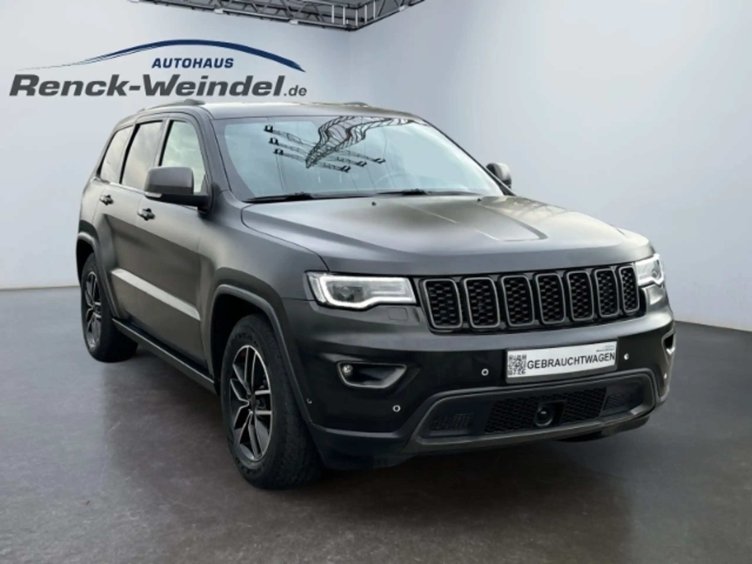 Jeep - Grand Cherokee