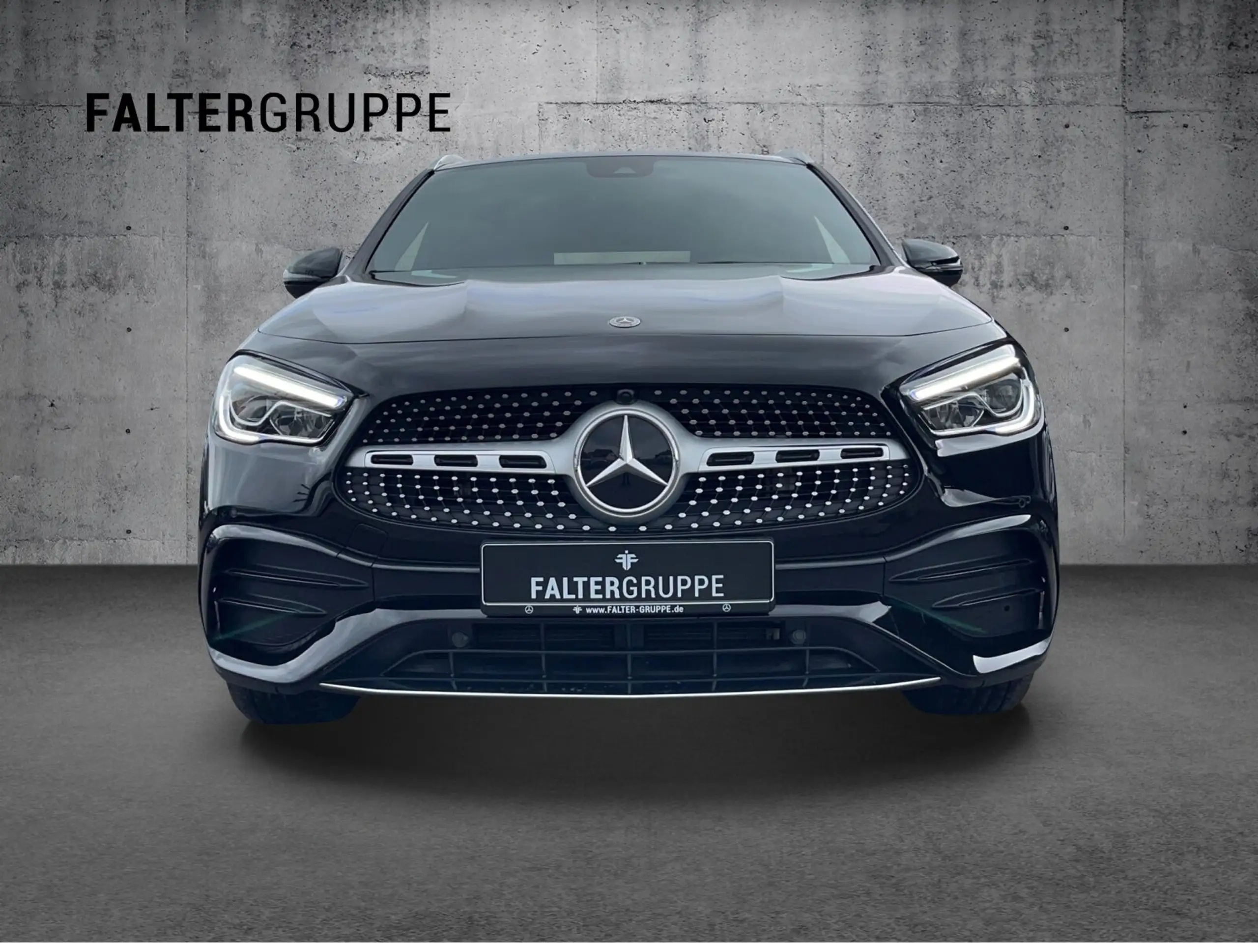 Mercedes-Benz - GLA 250