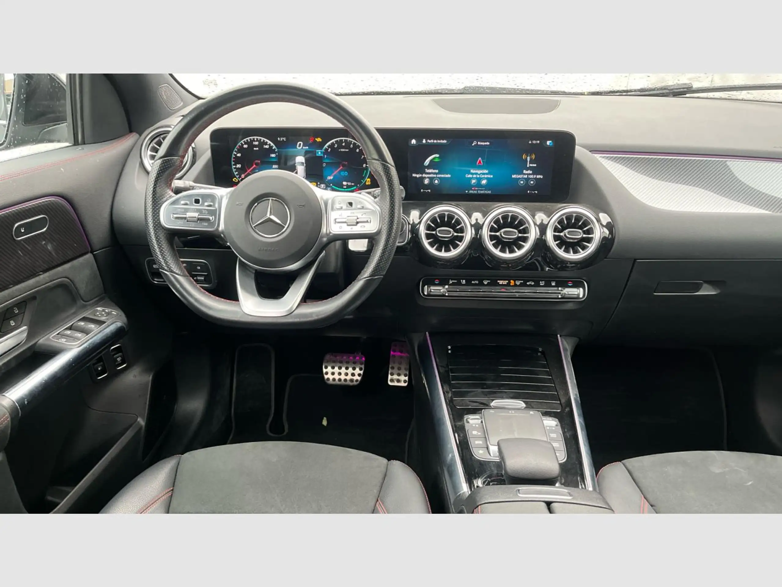 Mercedes-Benz - GLA 250