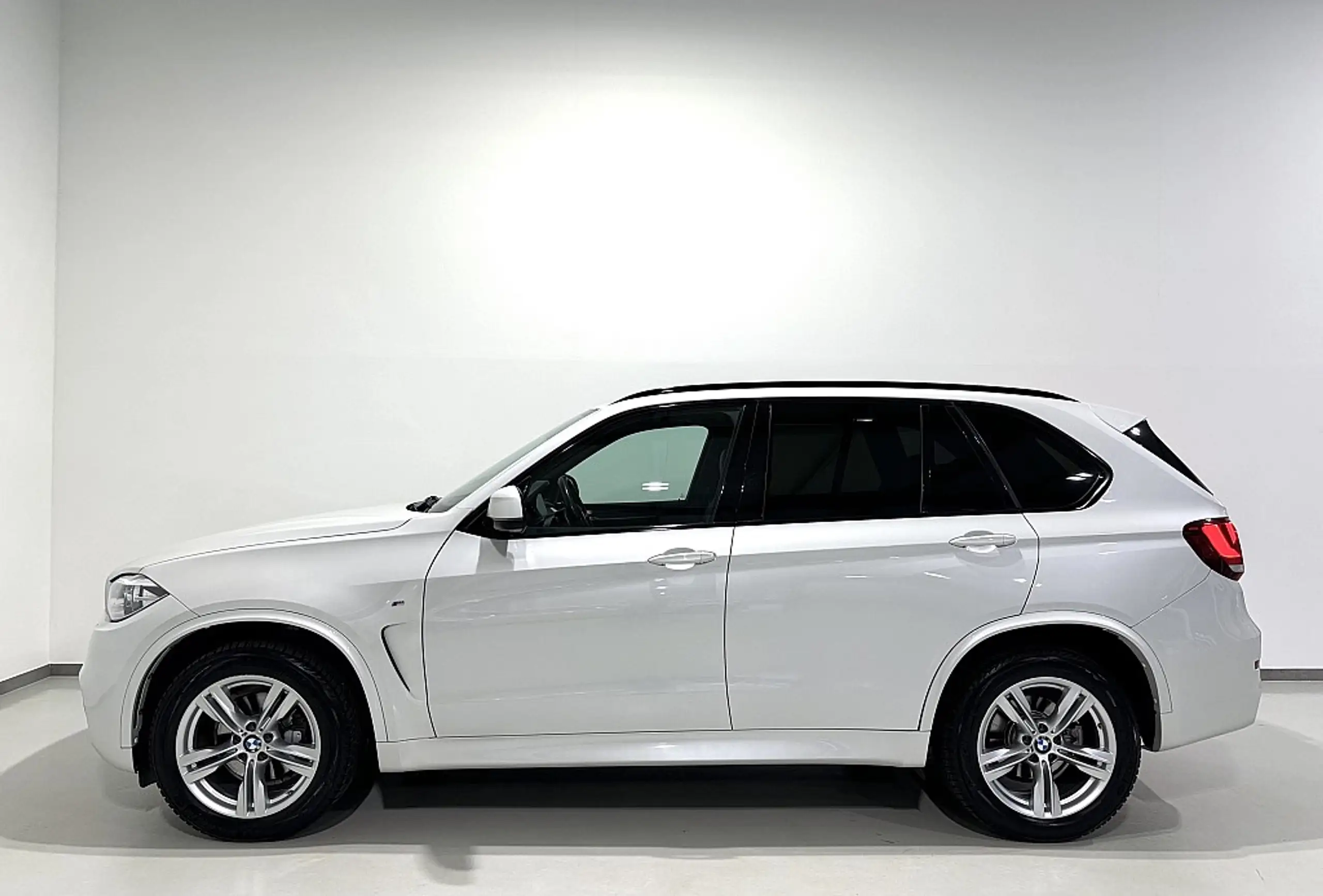 BMW - X5