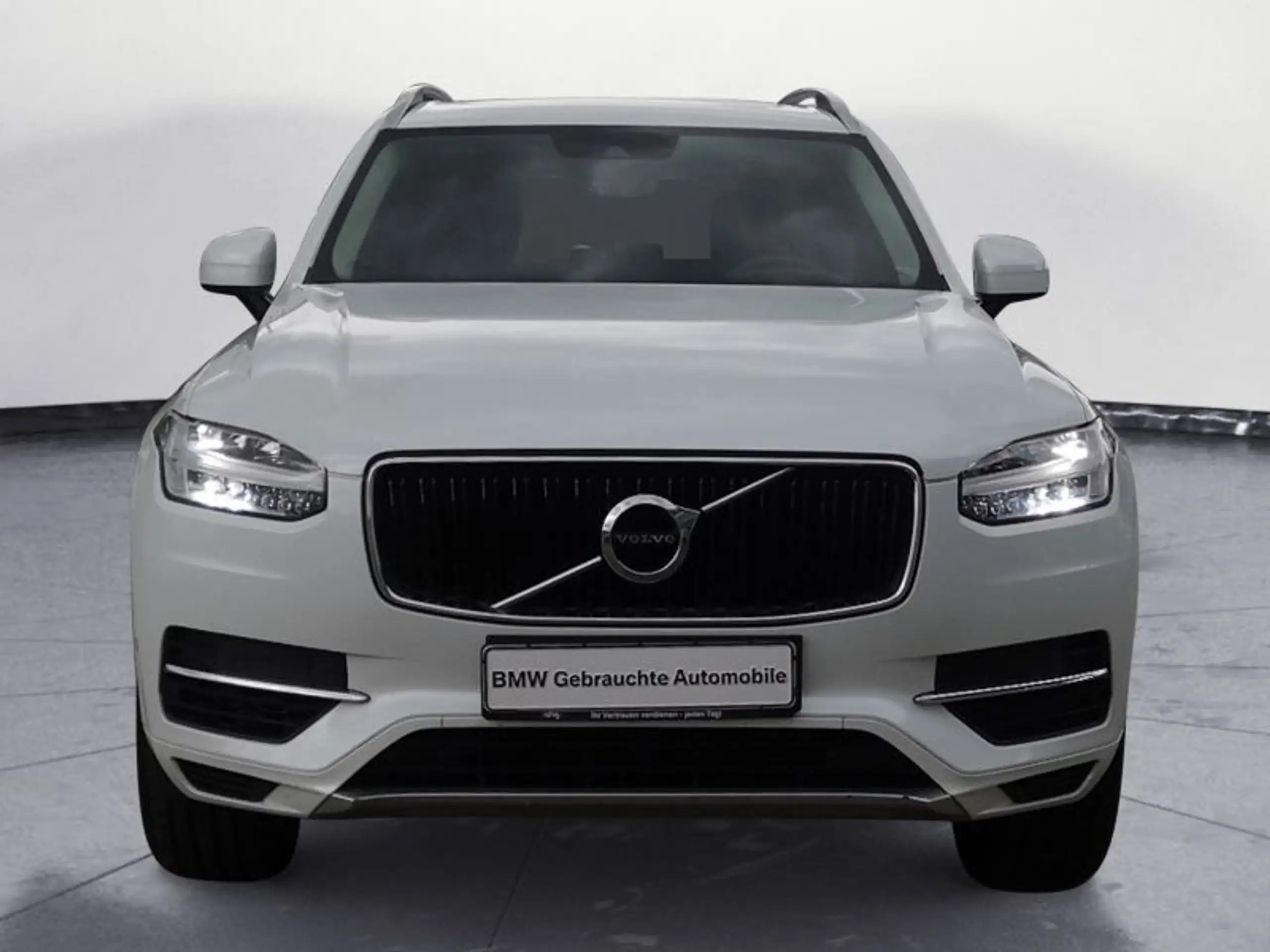 Volvo - XC90