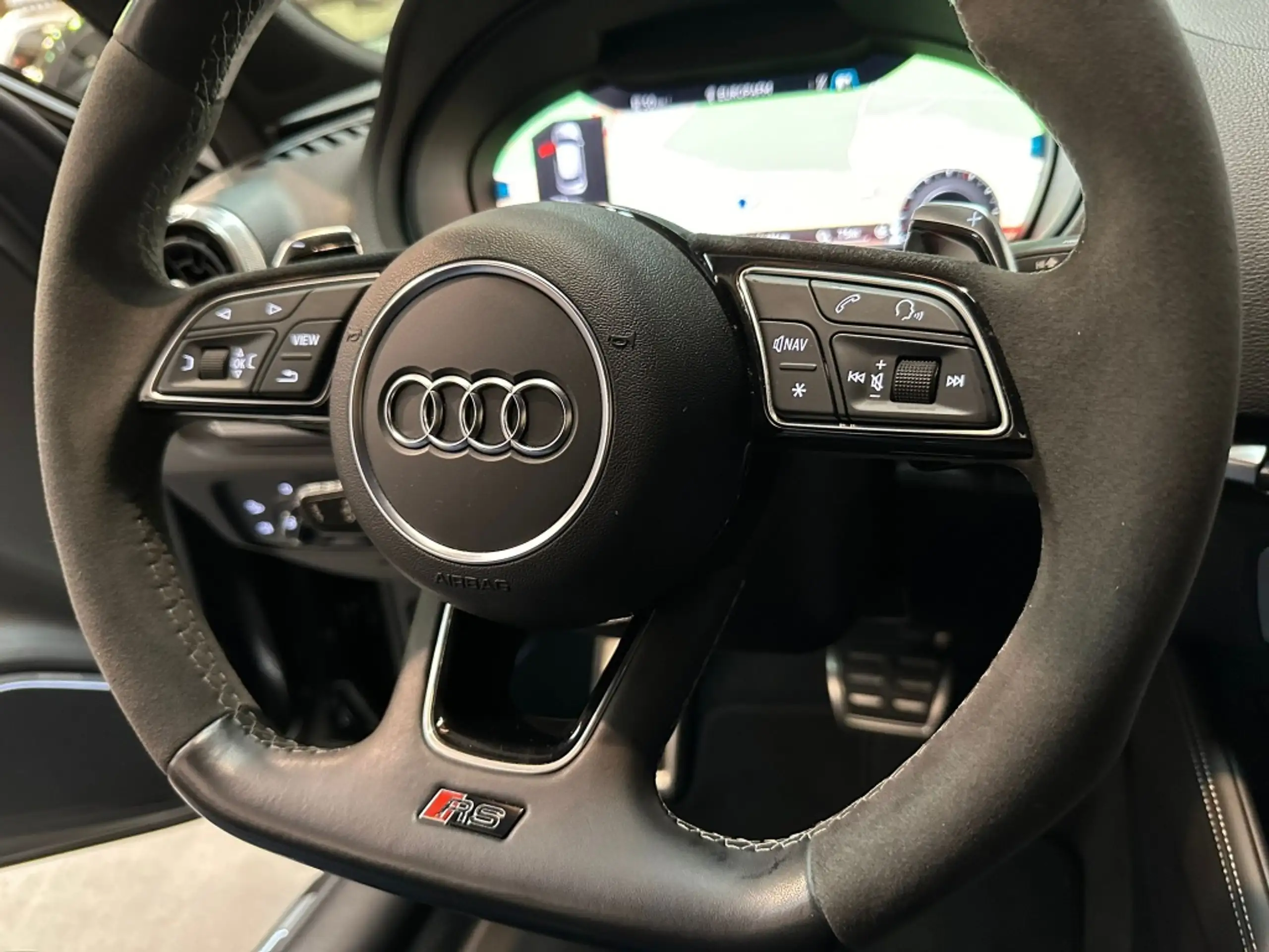 Audi - RS3