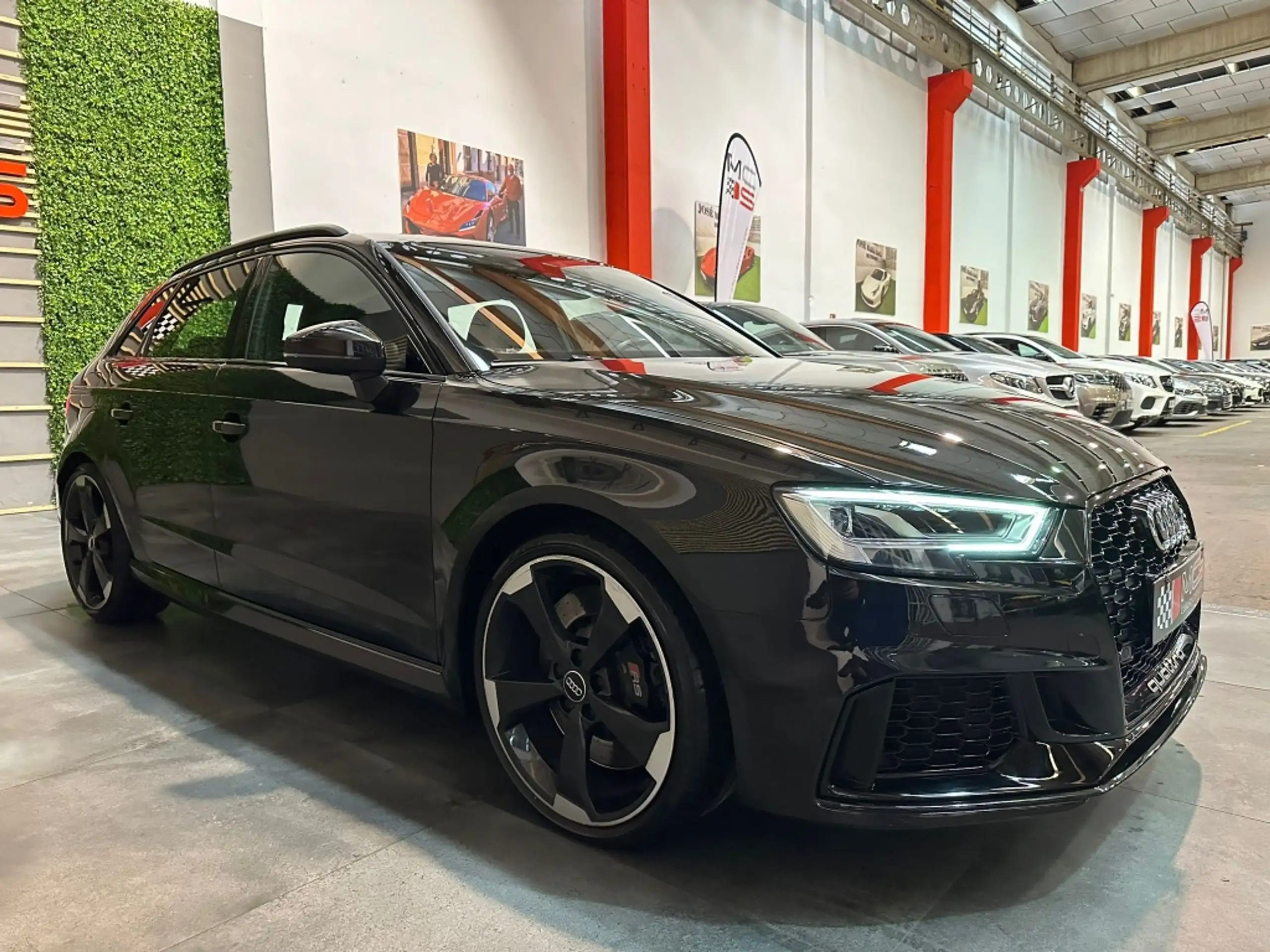 Audi - RS3