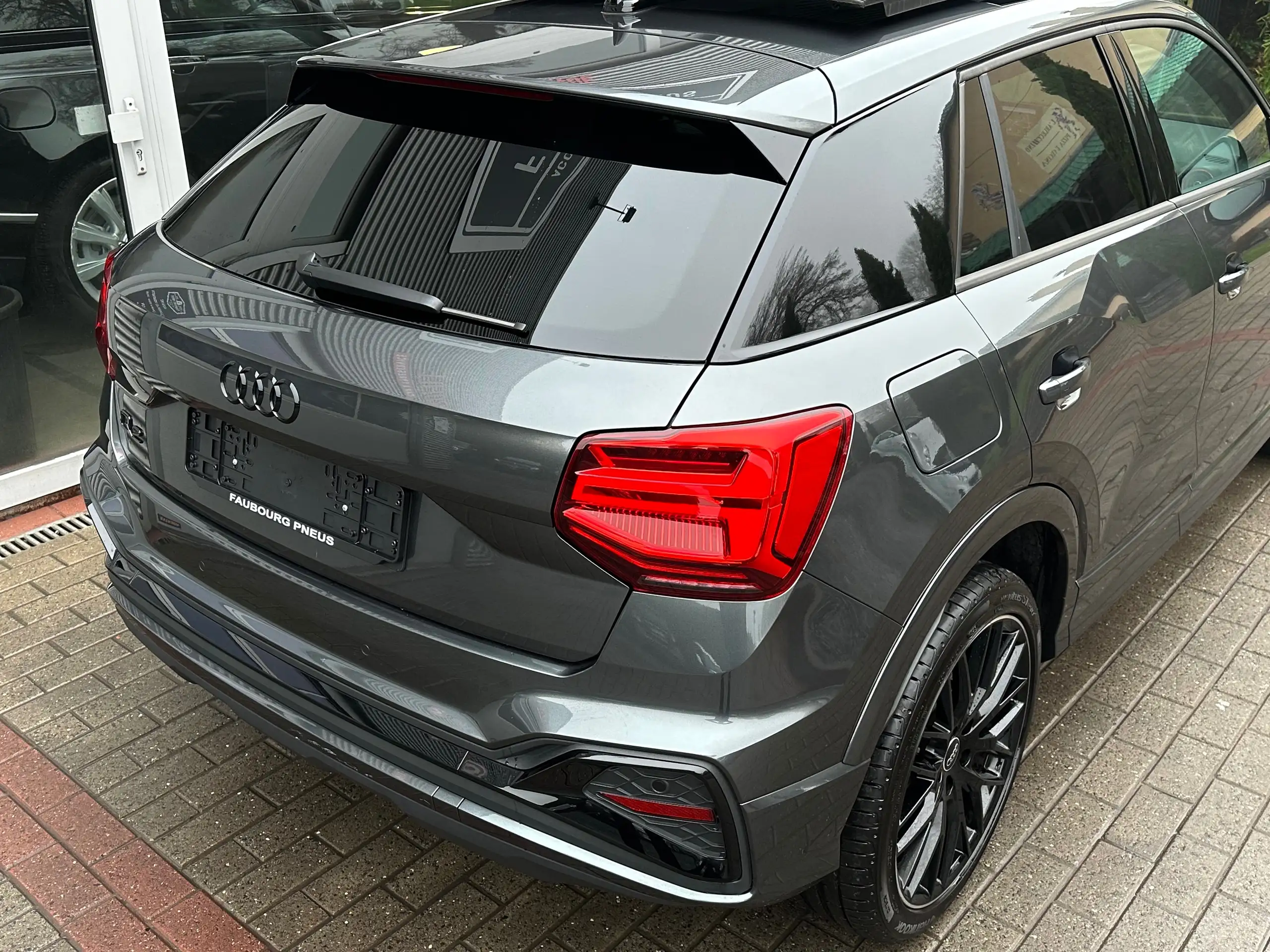 Audi - Q2