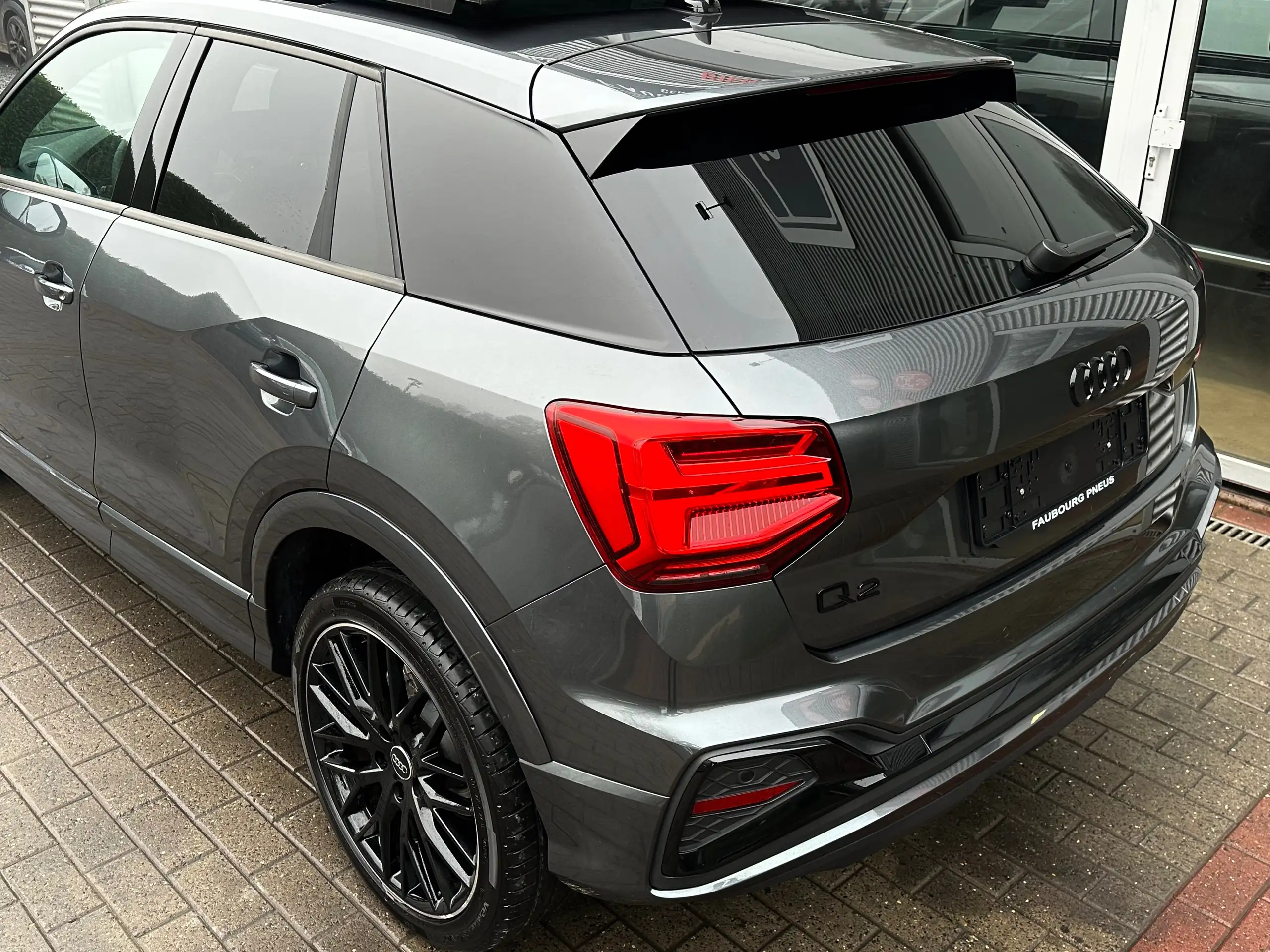 Audi - Q2