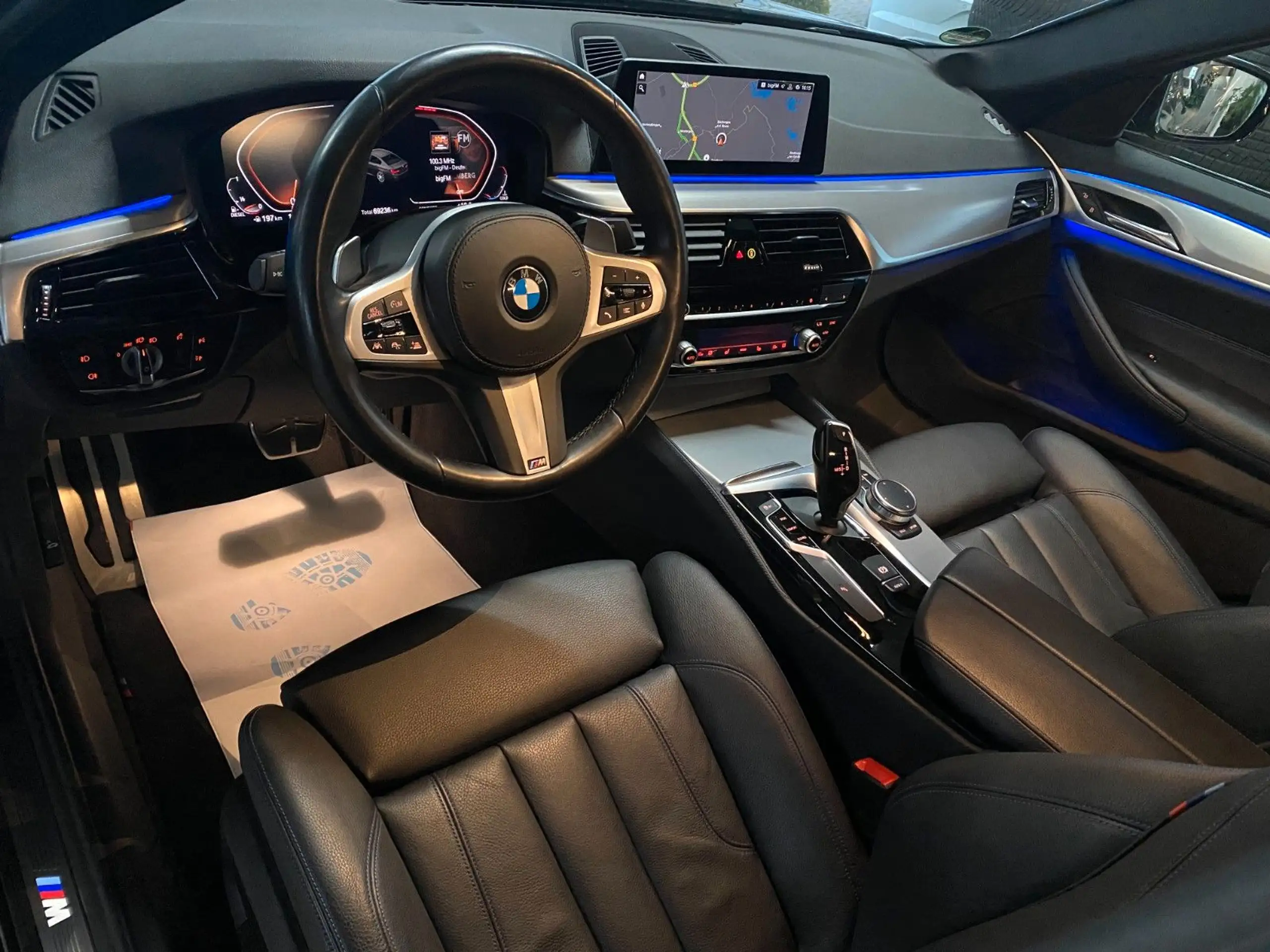 BMW - 540