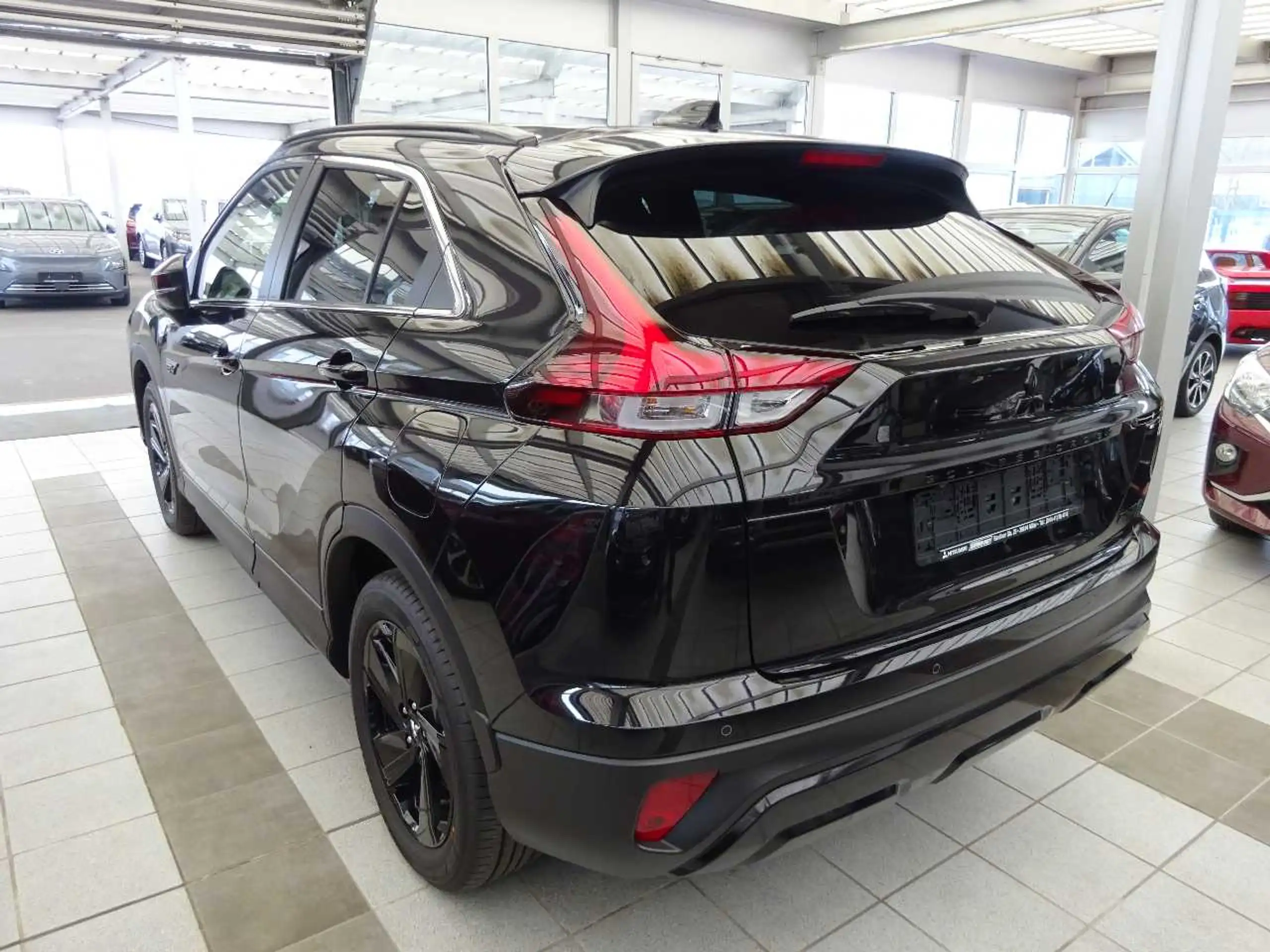 Mitsubishi - Eclipse Cross