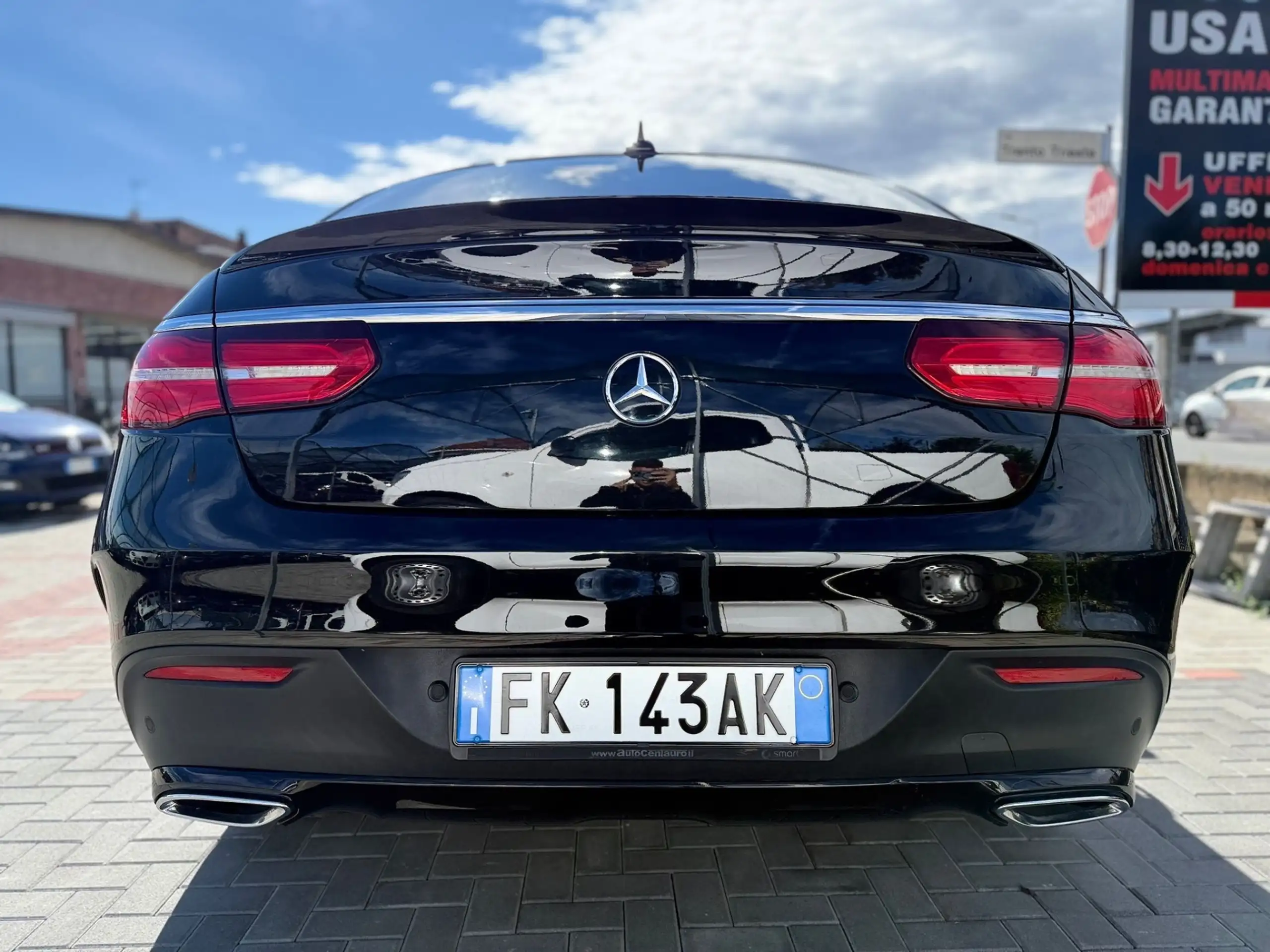 Mercedes-Benz - GLE 350