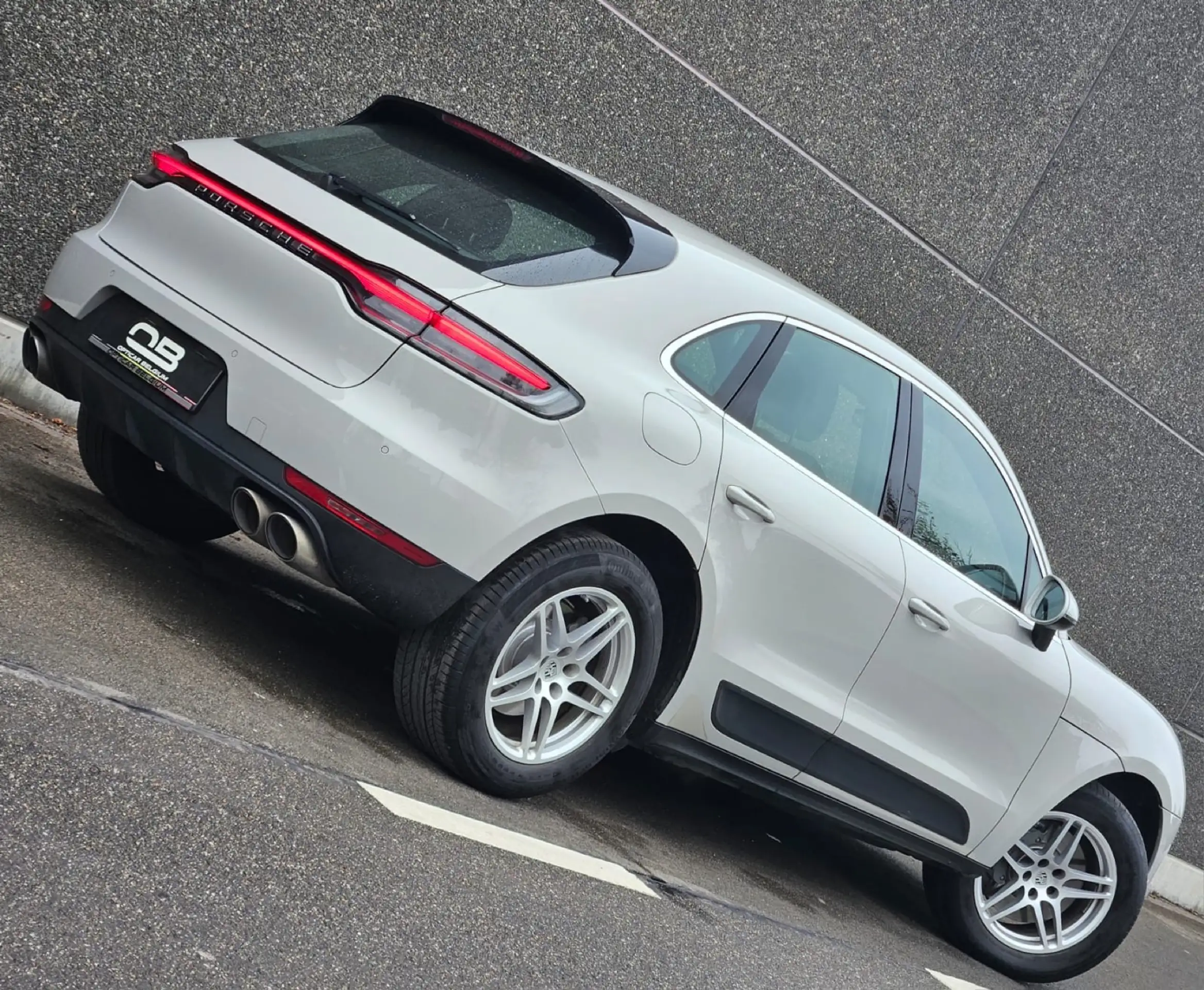 Porsche - Macan