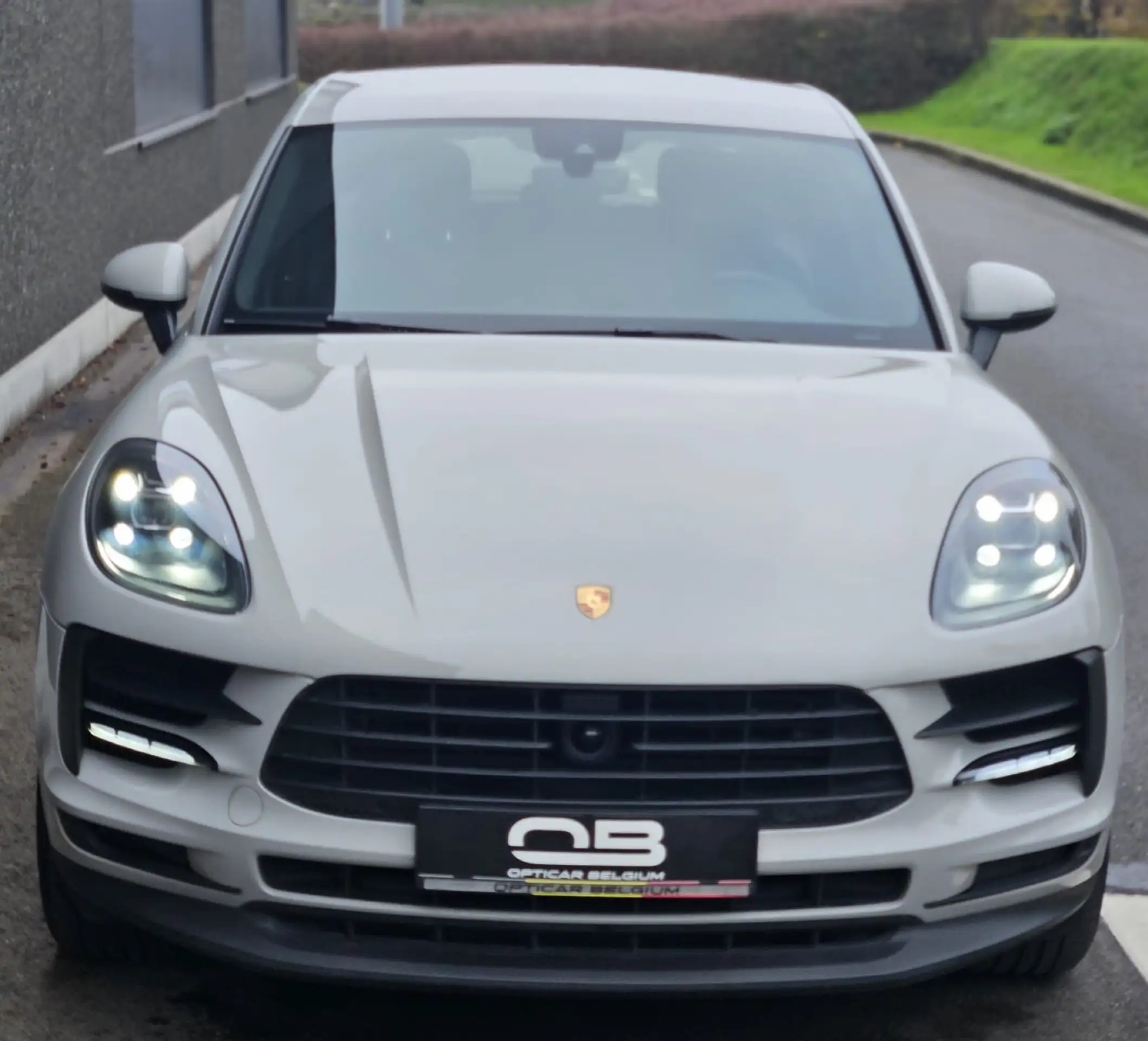 Porsche - Macan