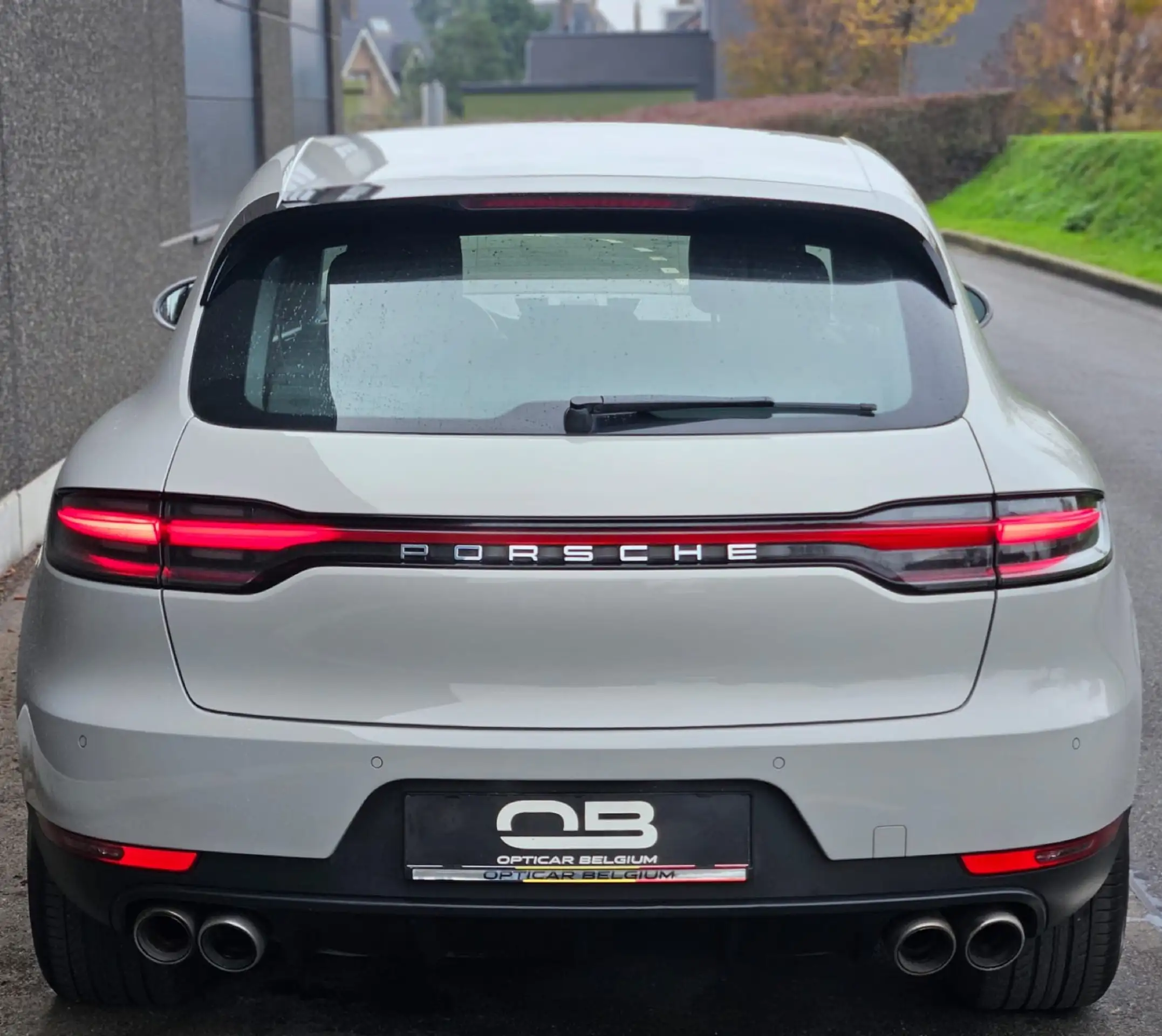 Porsche - Macan