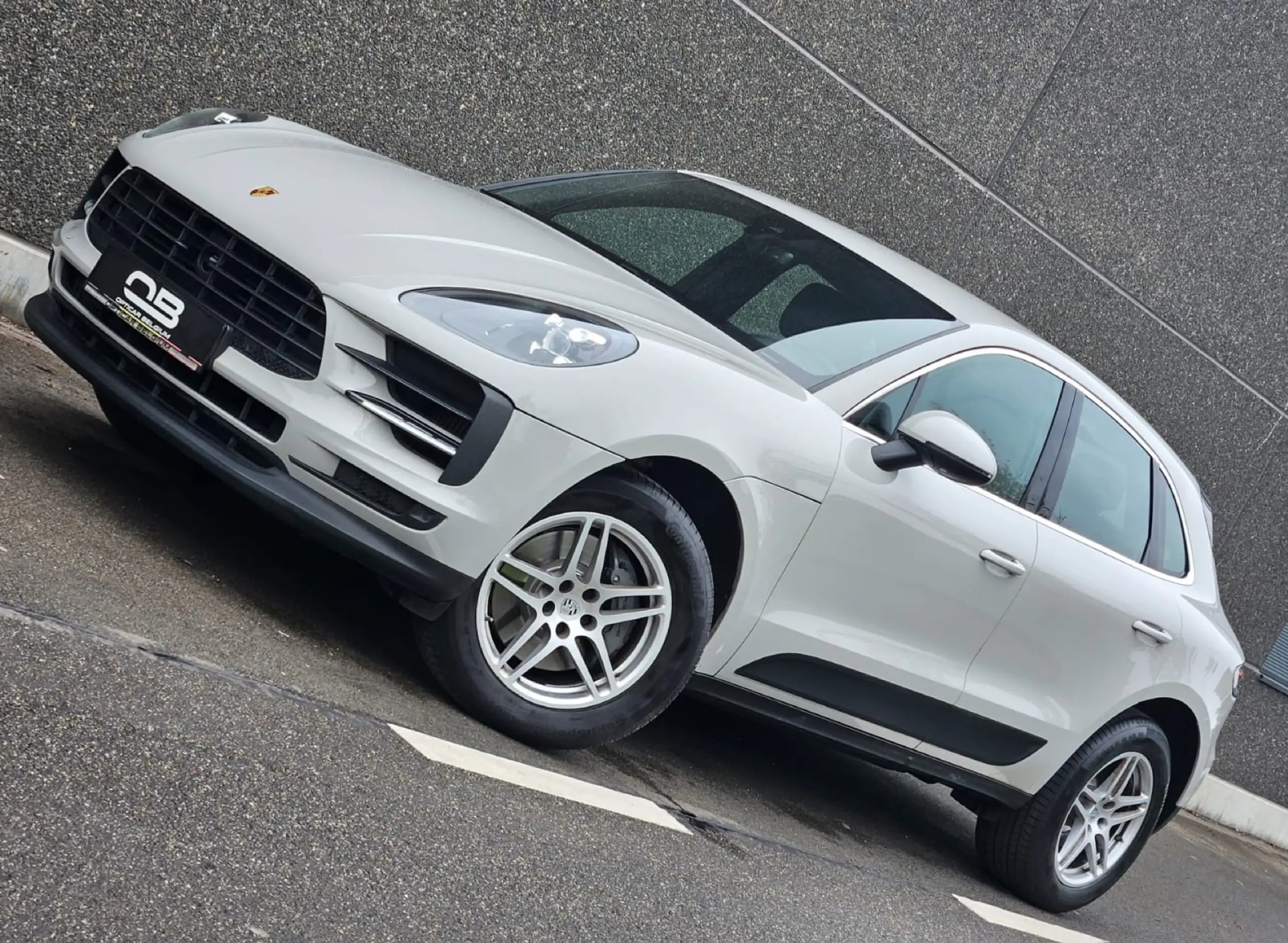 Porsche - Macan