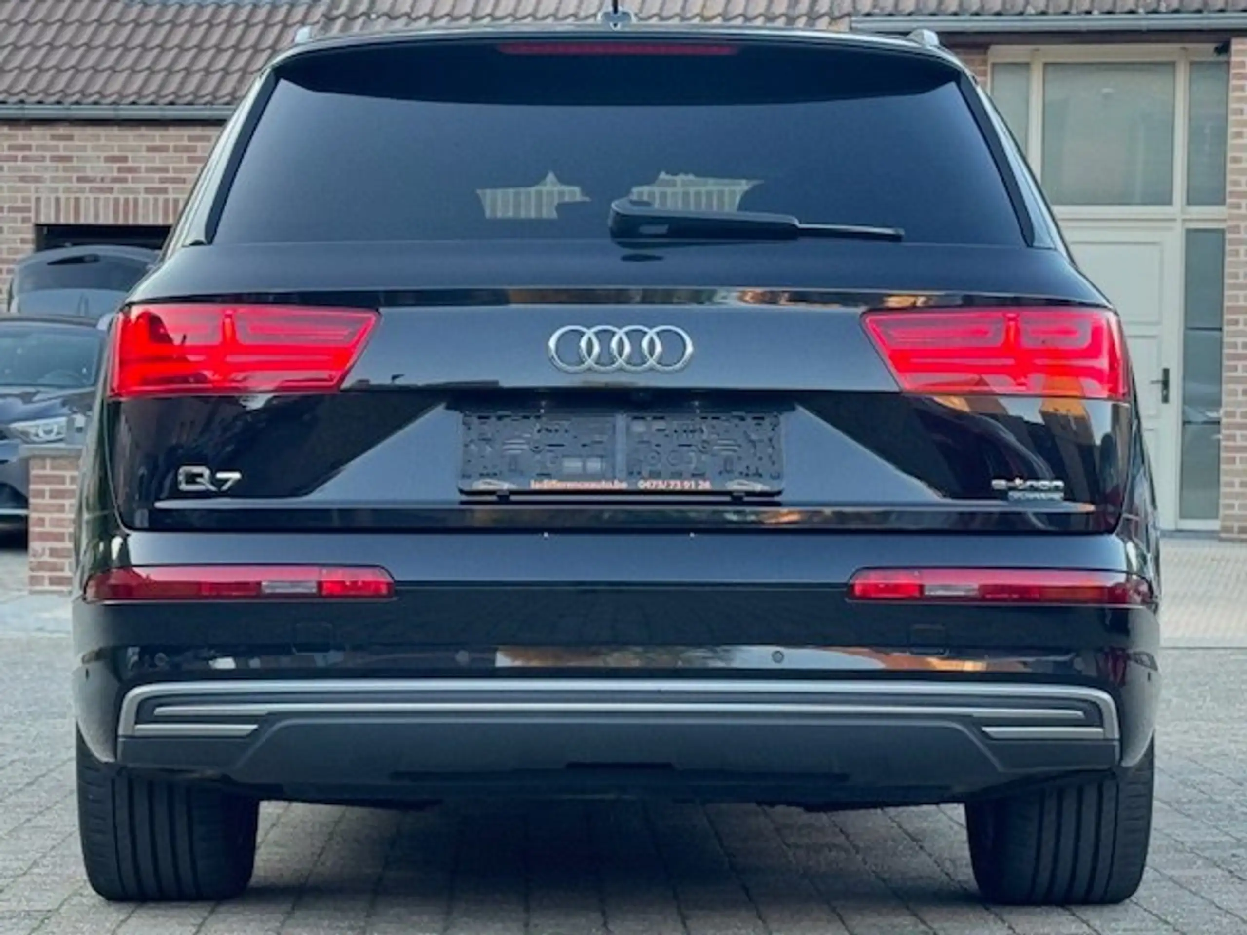 Audi - Q7