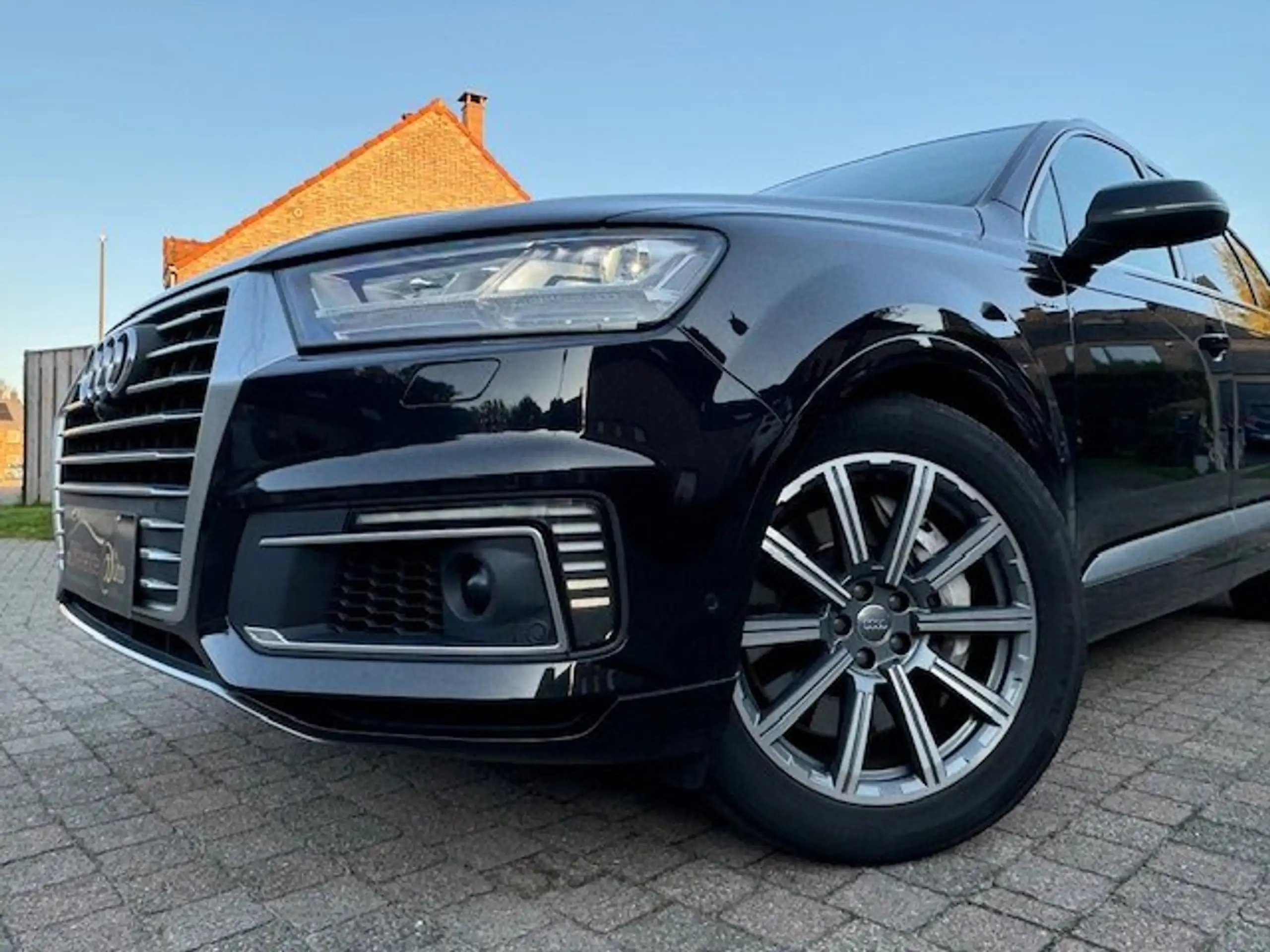 Audi - Q7