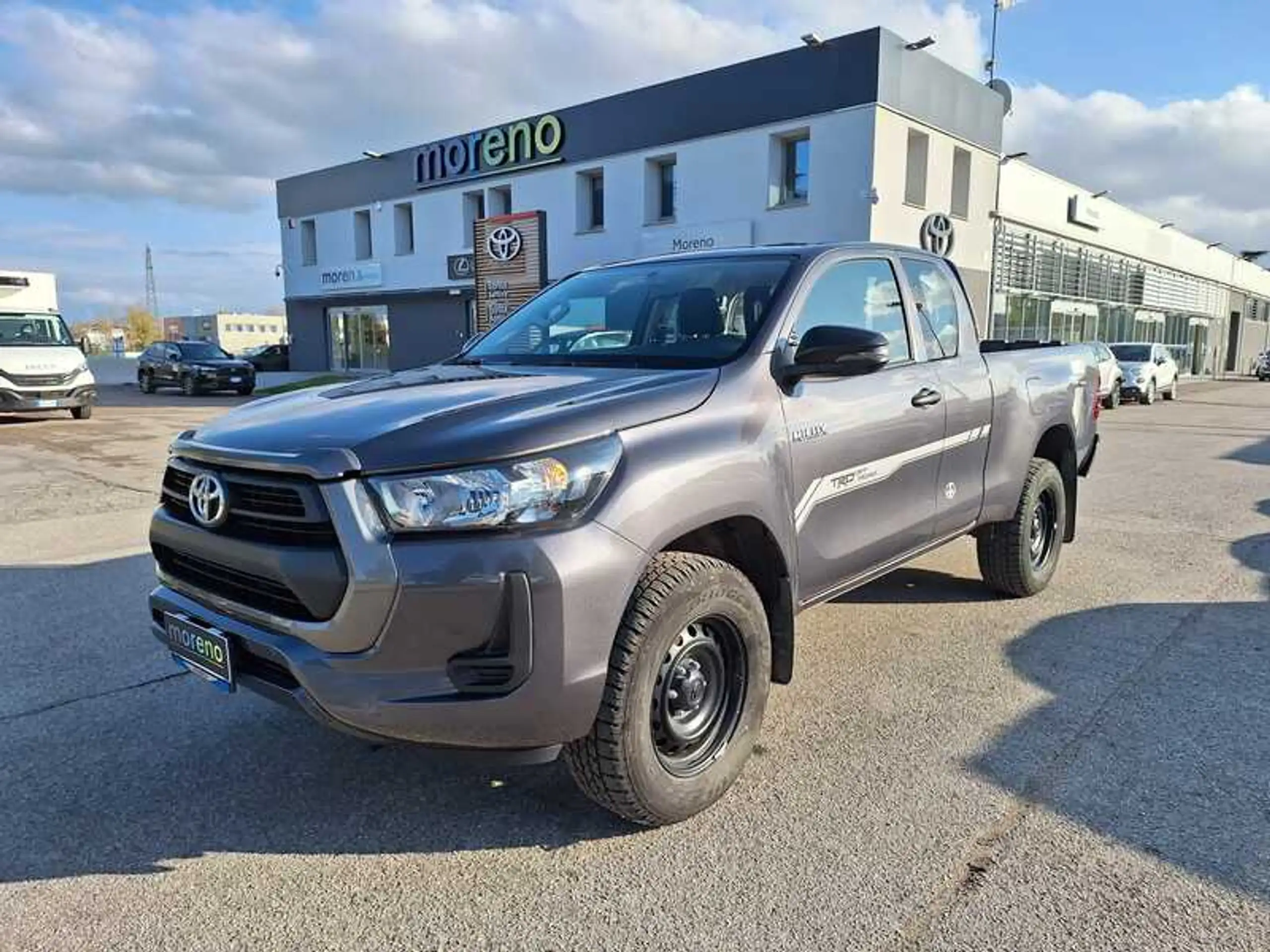 Toyota - Hilux