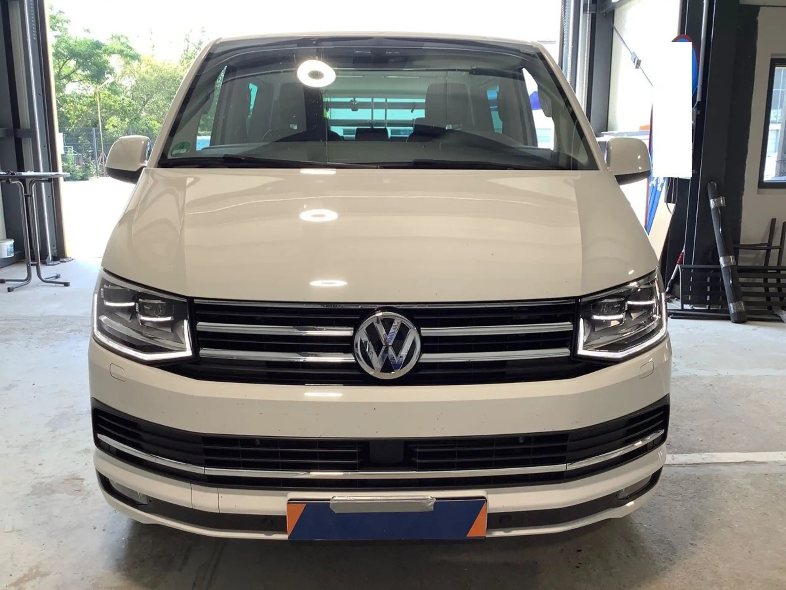 Volkswagen - T6 Multivan