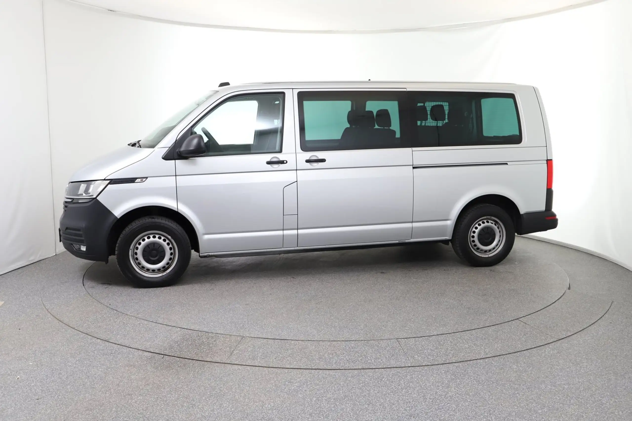 Volkswagen - T6.1 Transporter