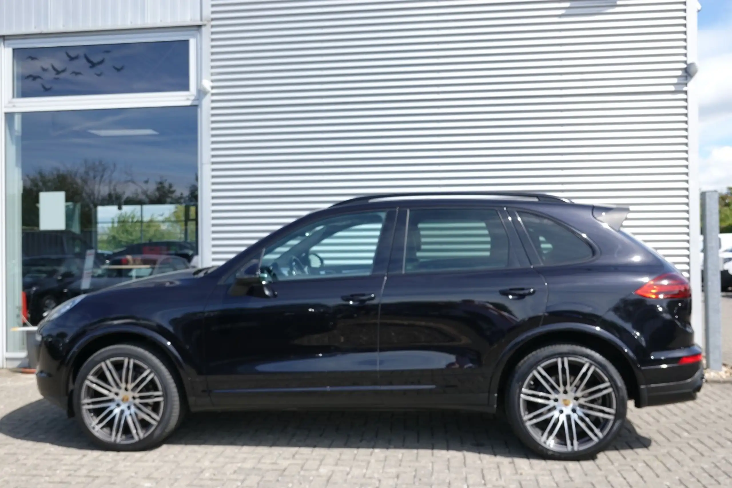 Porsche - Cayenne