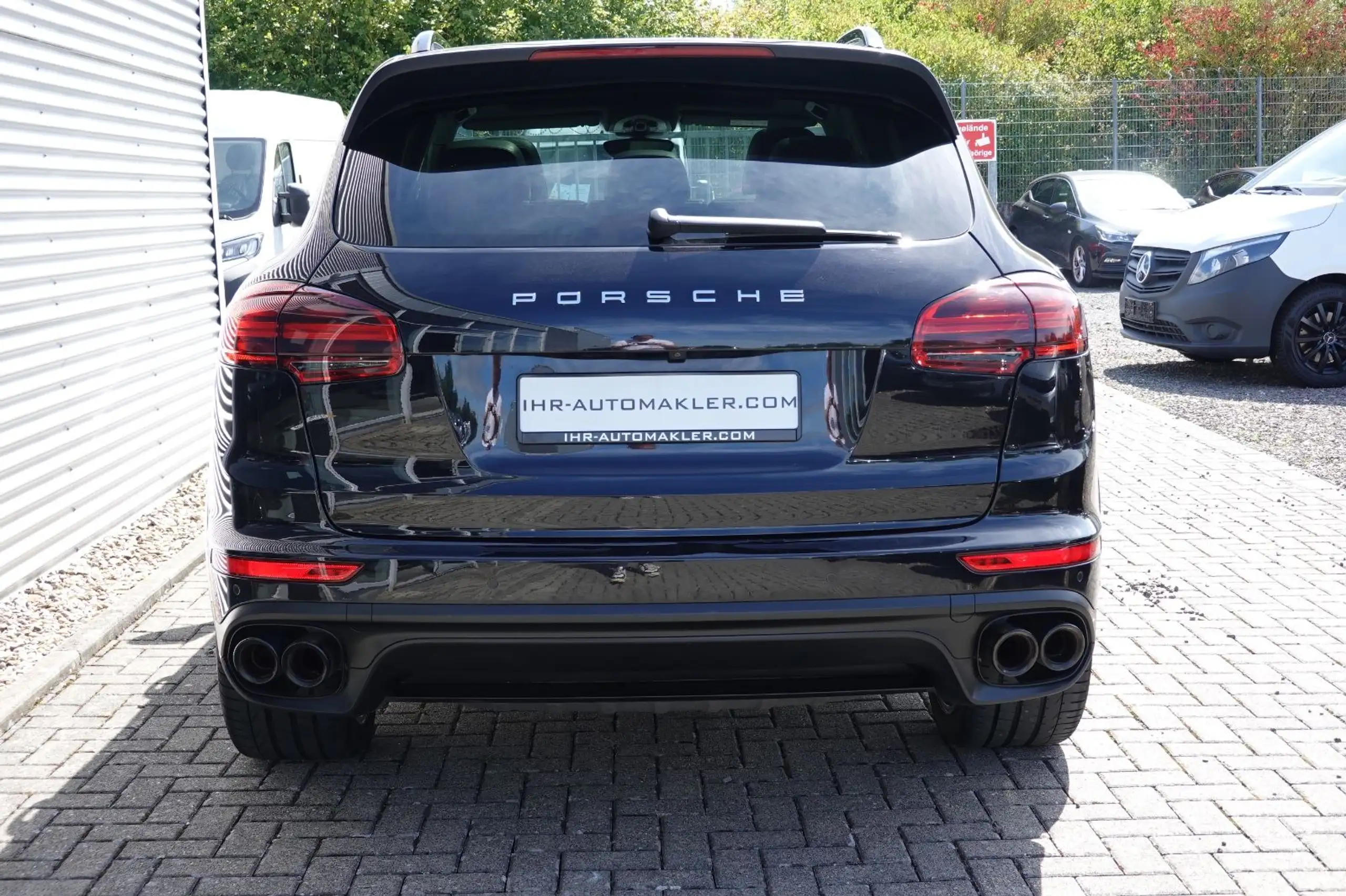 Porsche - Cayenne