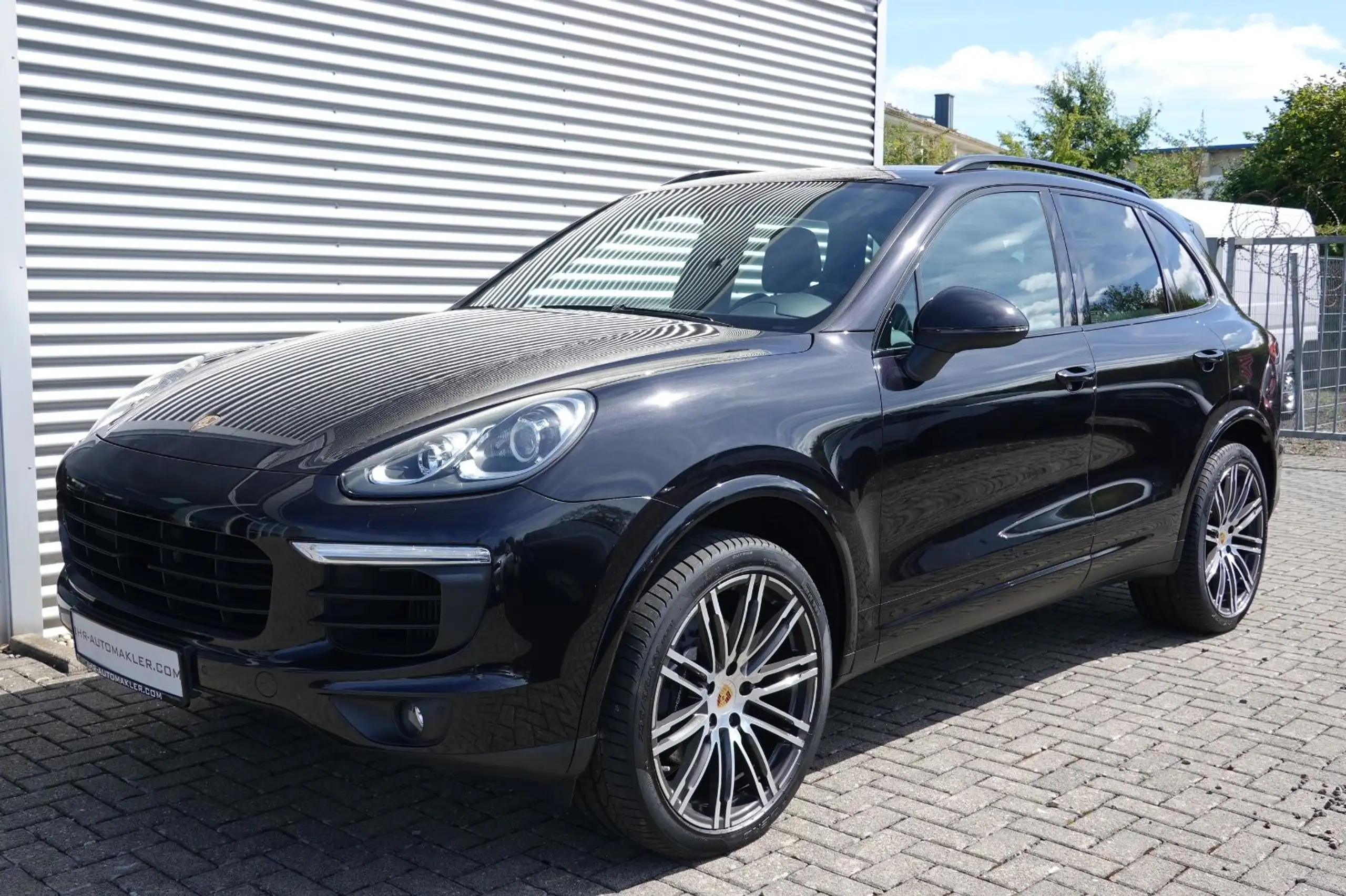 Porsche - Cayenne