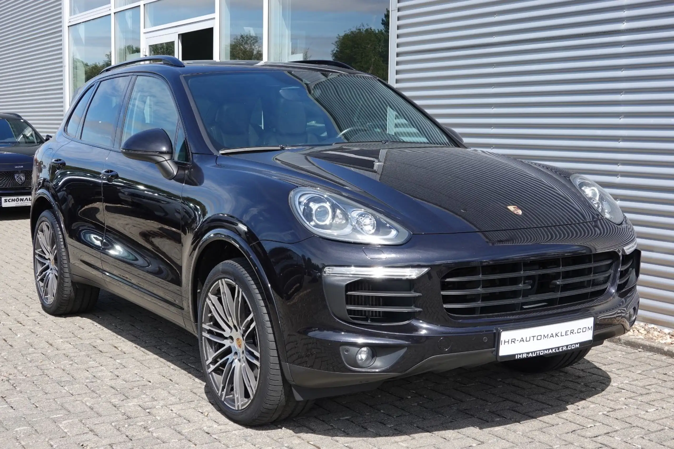 Porsche - Cayenne