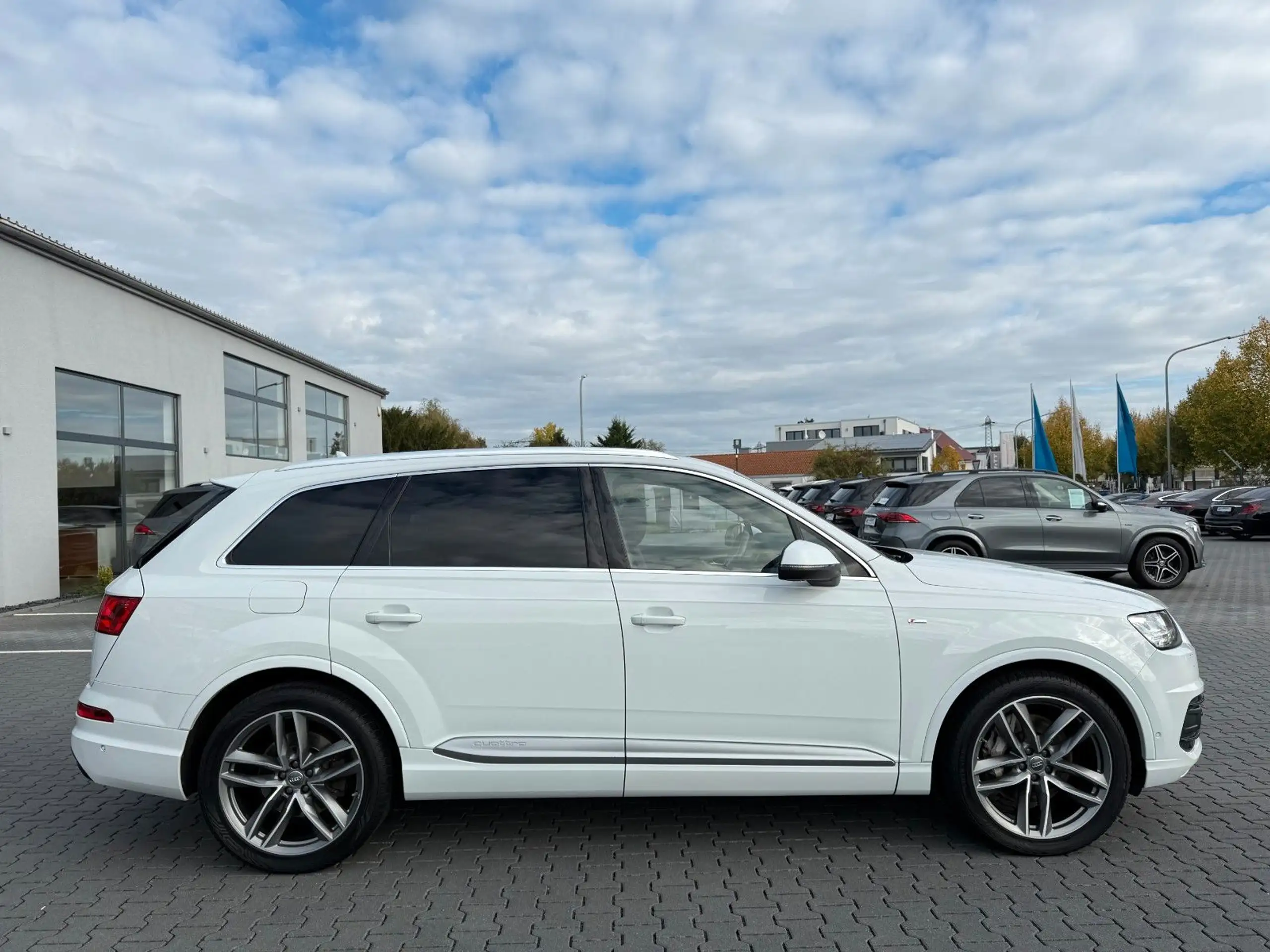 Audi Q7 2016