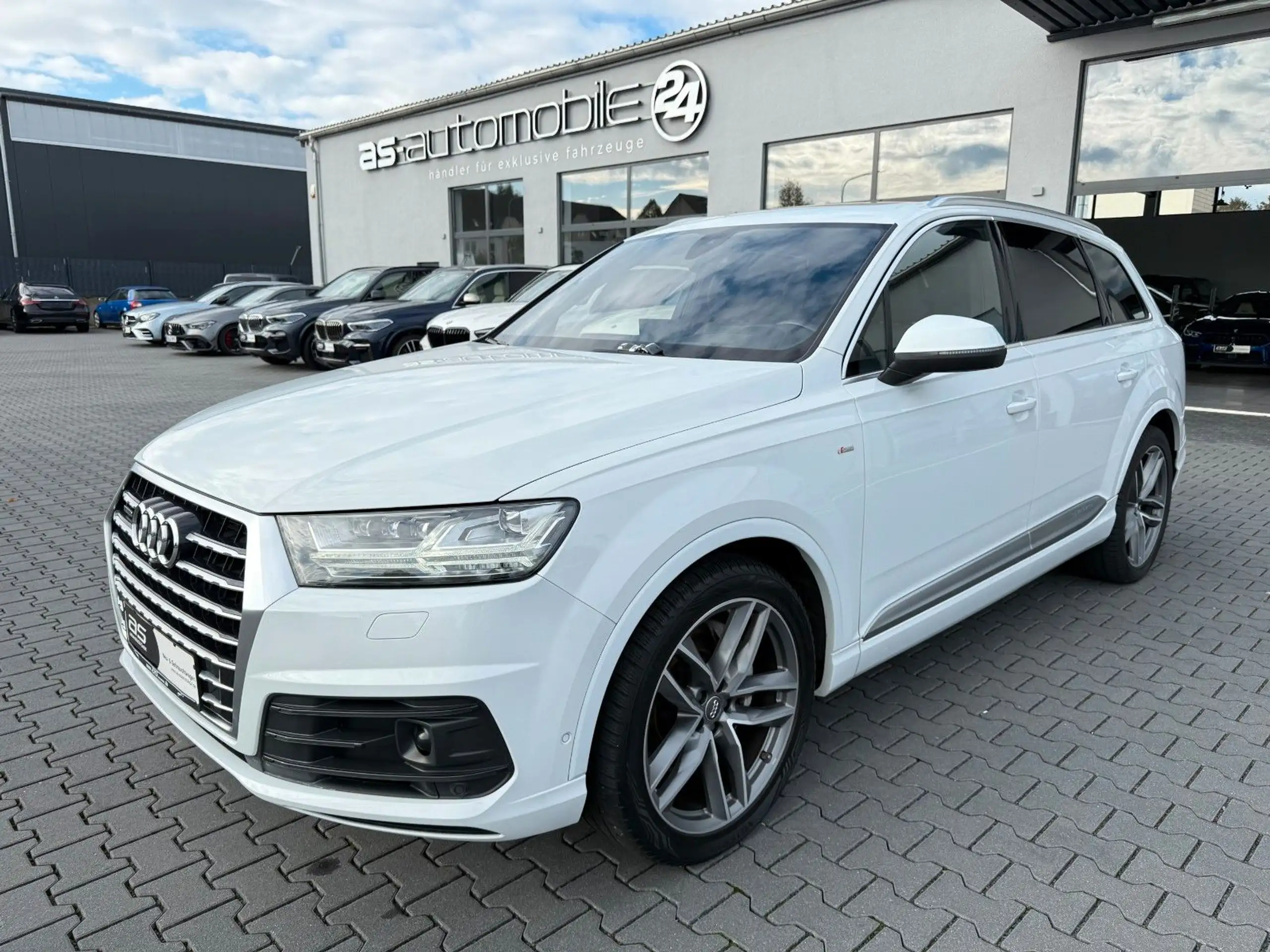 Audi - Q7