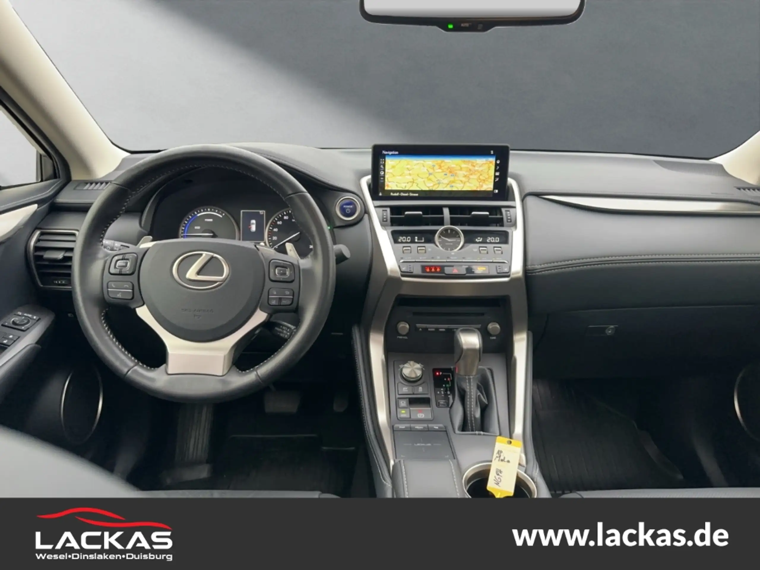 Lexus - NX 300h