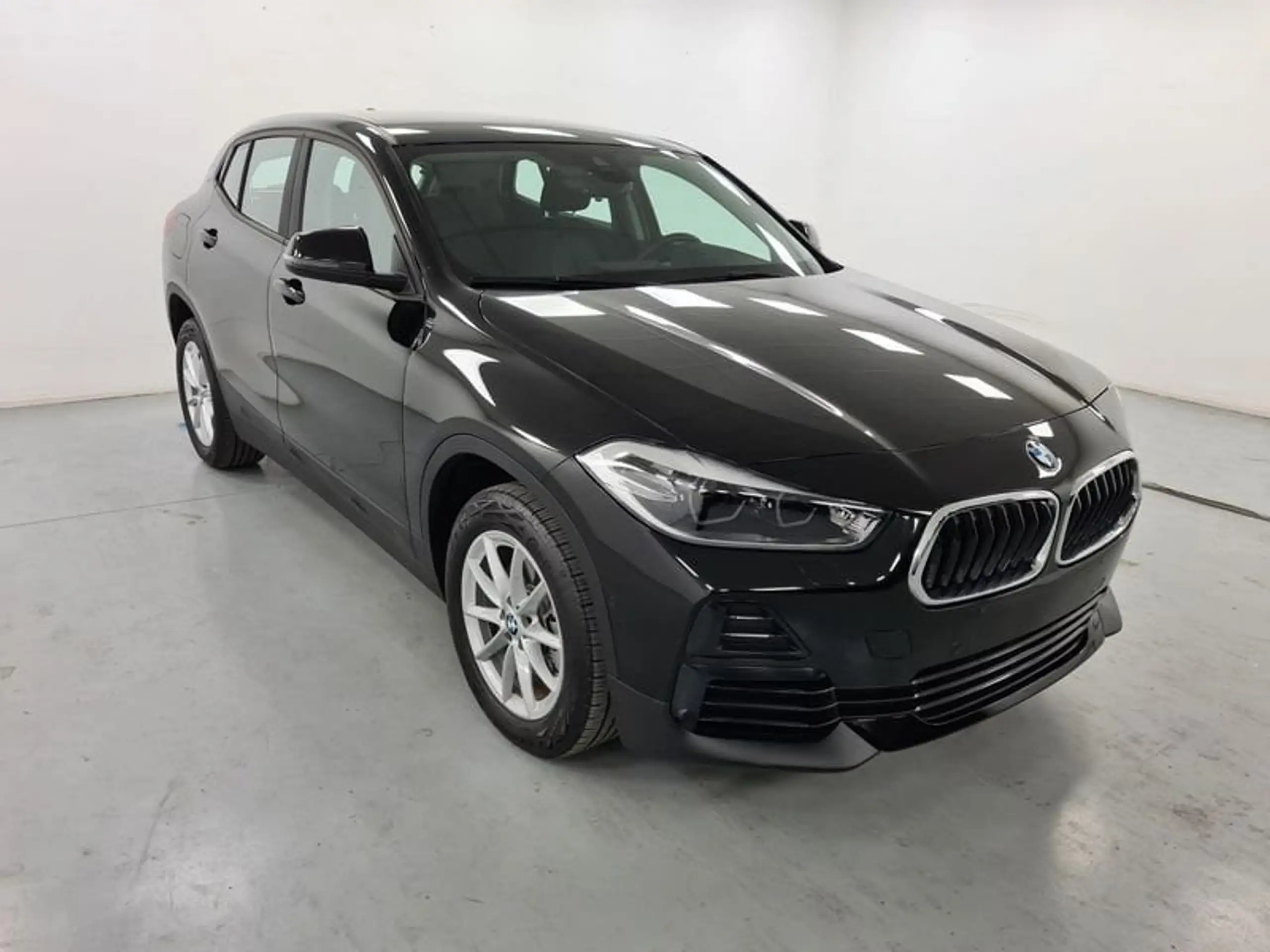 BMW - X2