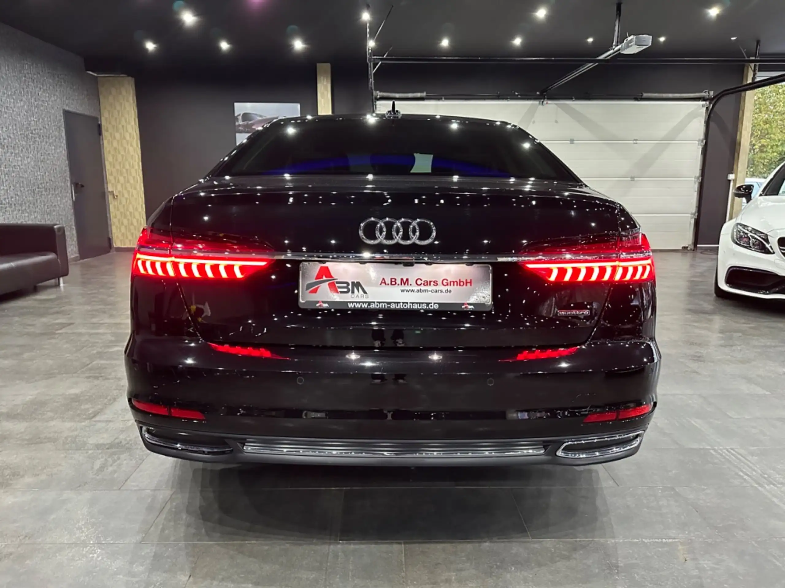 Audi - A6