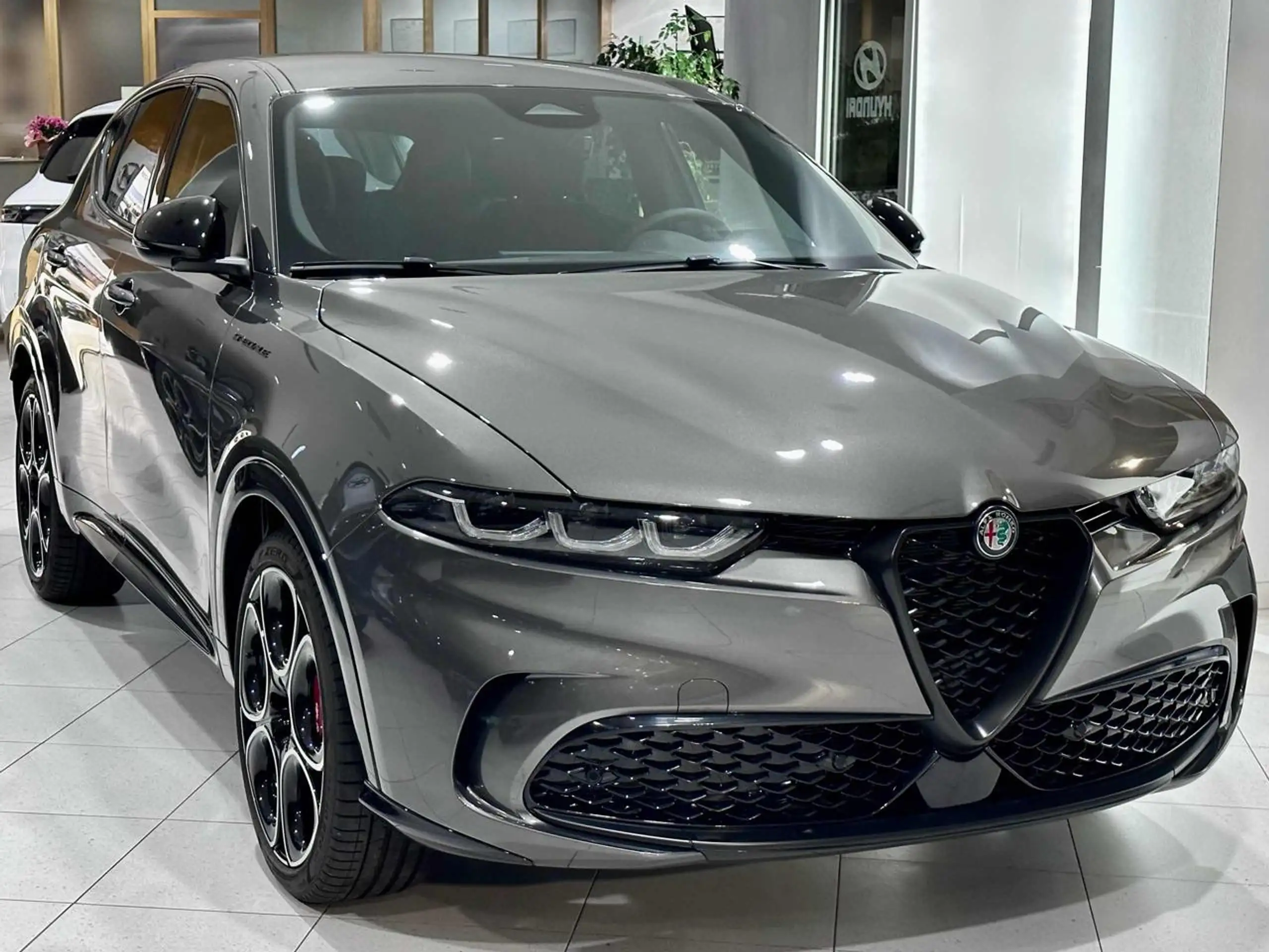 Alfa Romeo Tonale 2024