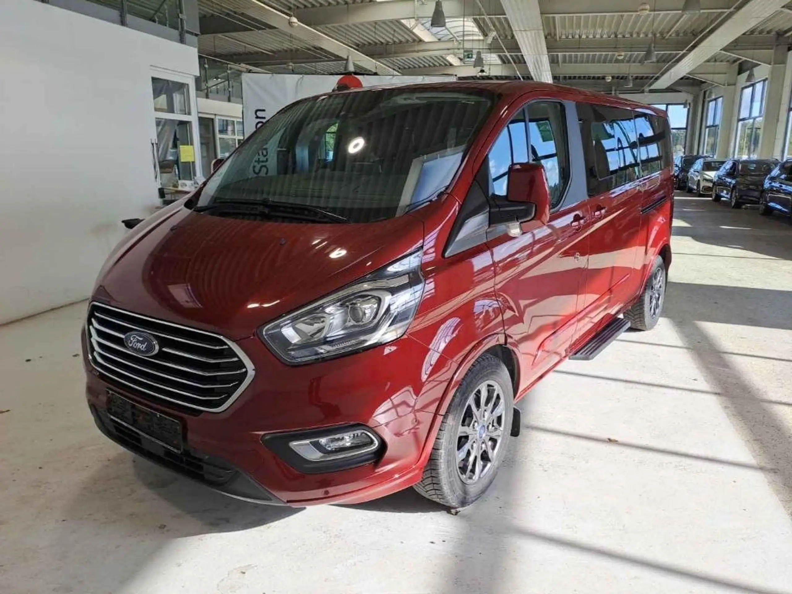 Ford - Tourneo Custom