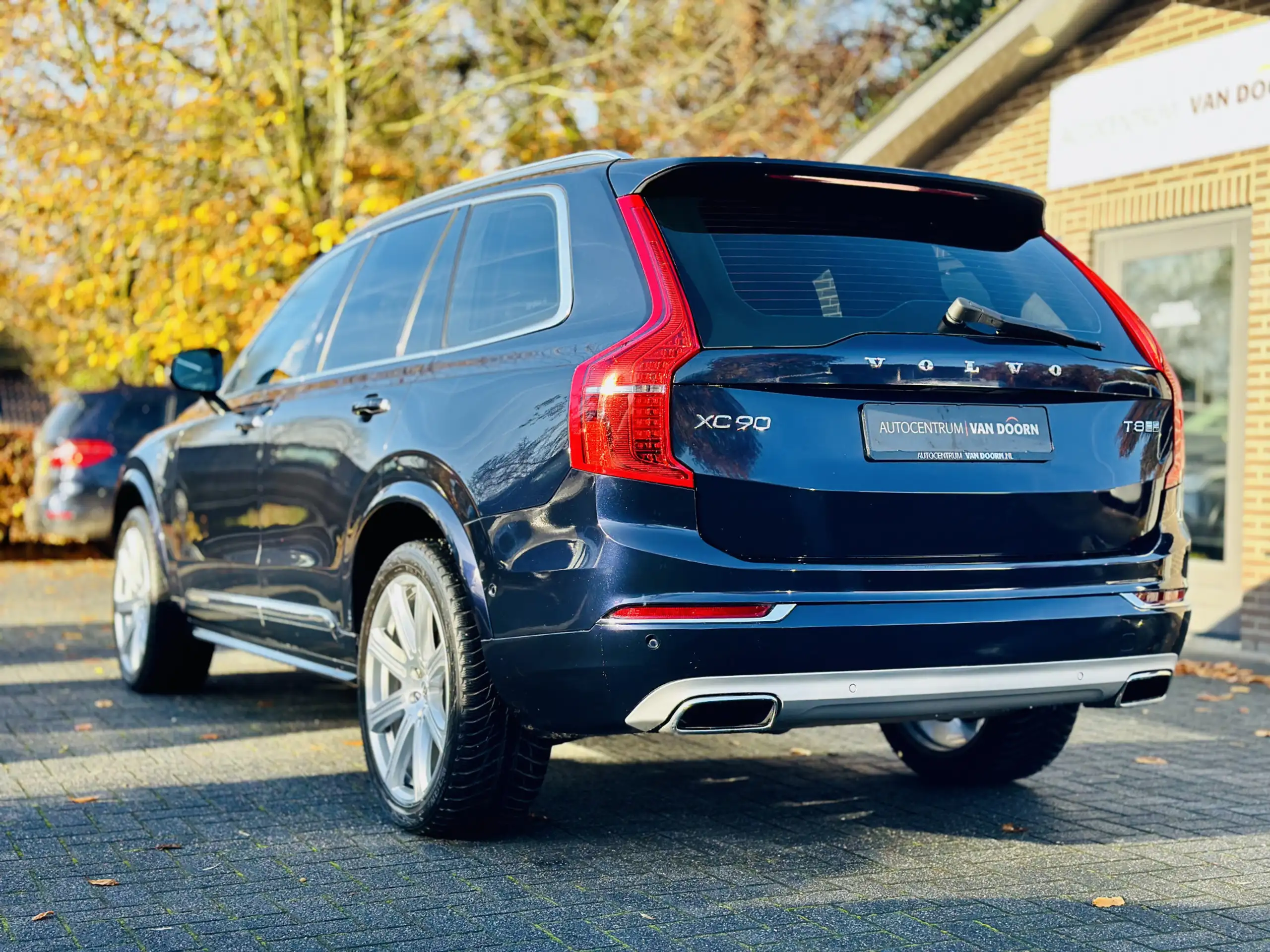 Volvo - XC90