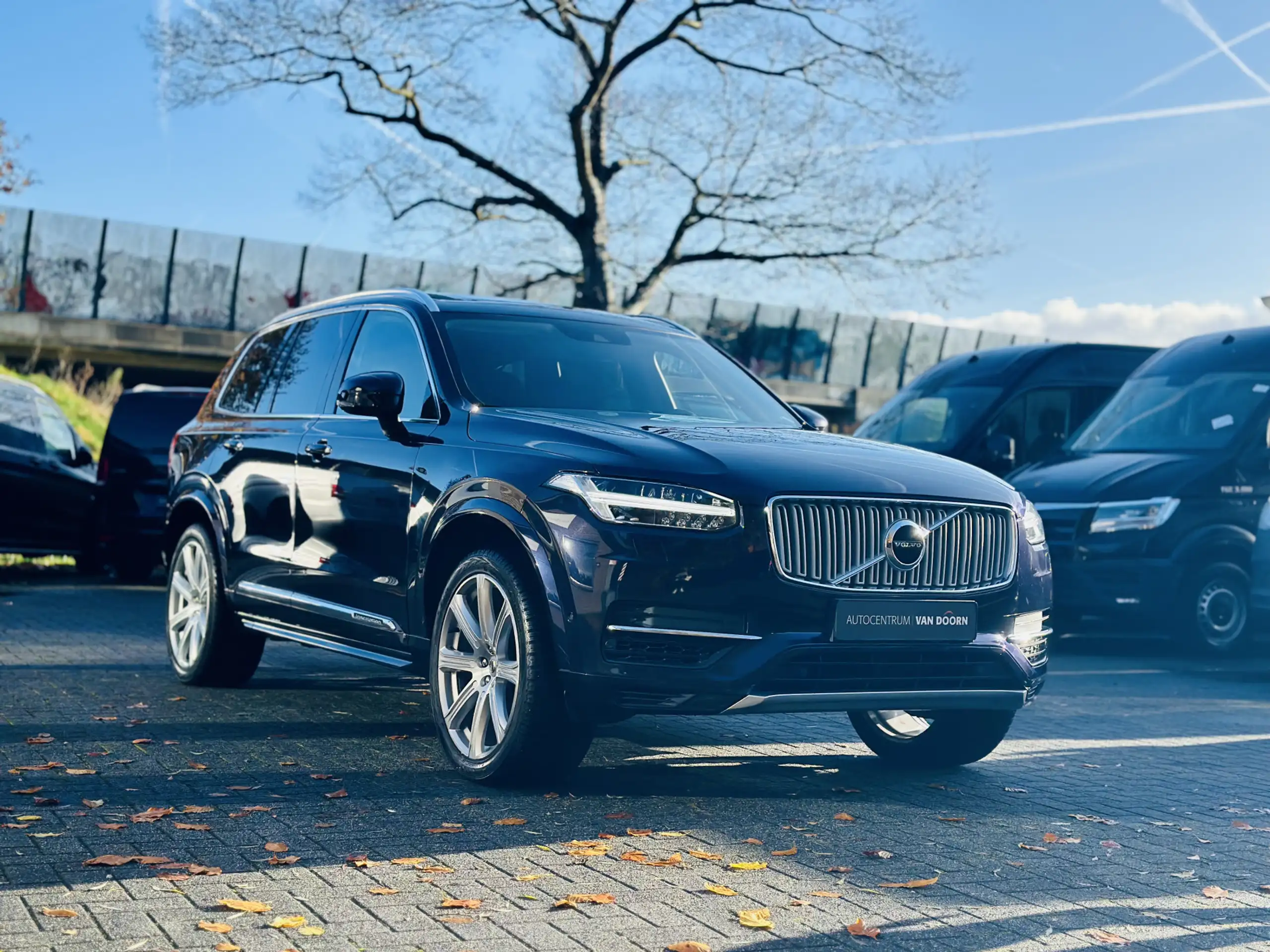 Volvo - XC90