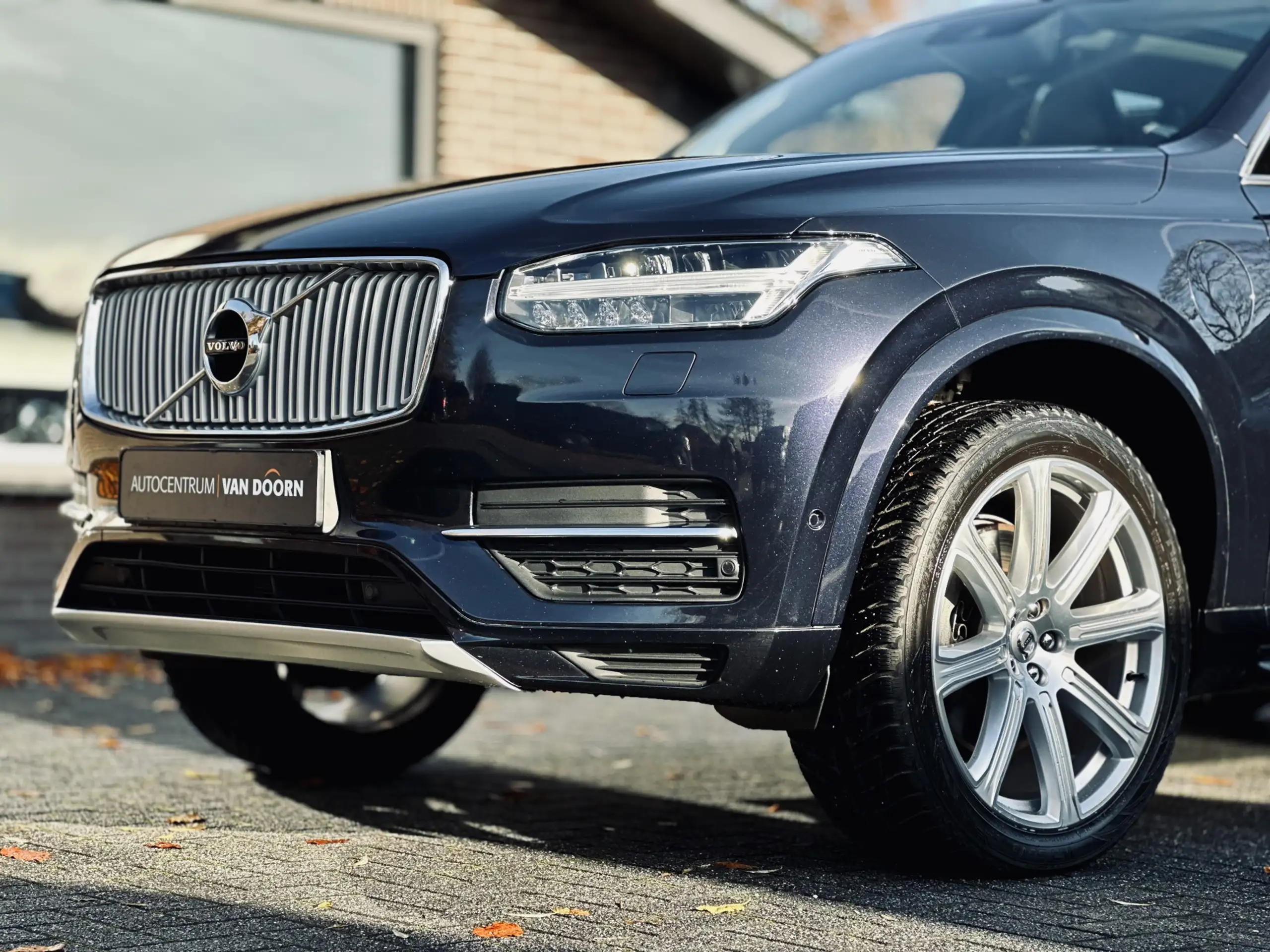 Volvo - XC90